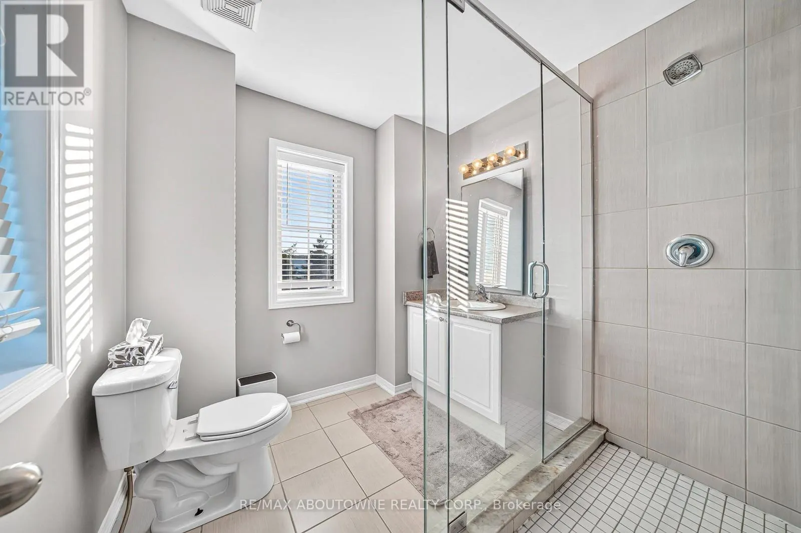 21 - 170 PALACEBEACH TRAIL