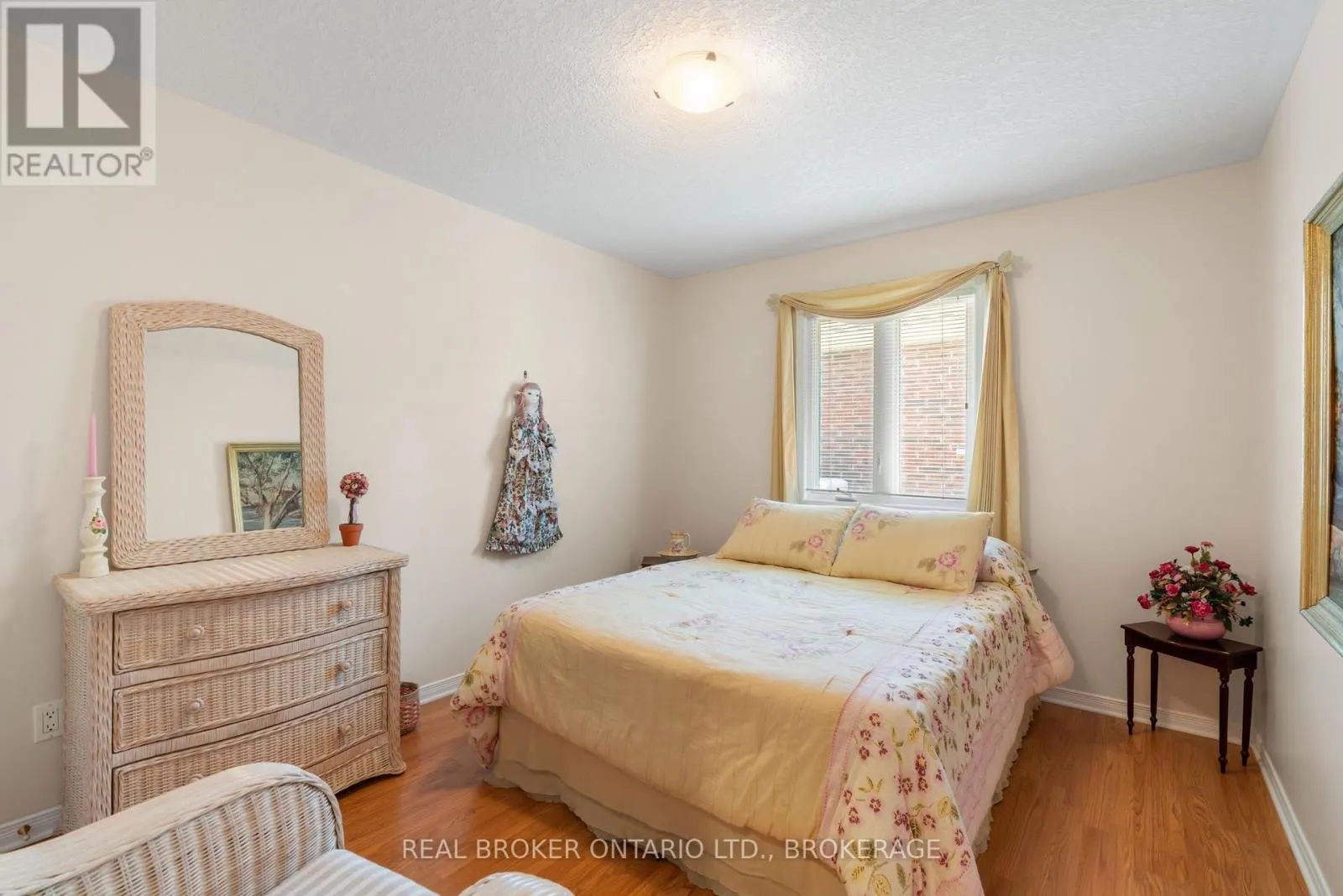 508 JO ANNE CRESCENT