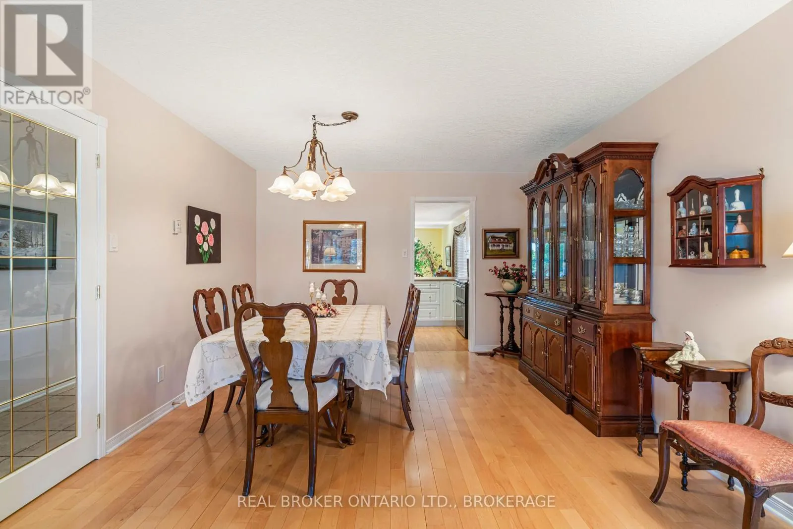 508 JO ANNE CRESCENT