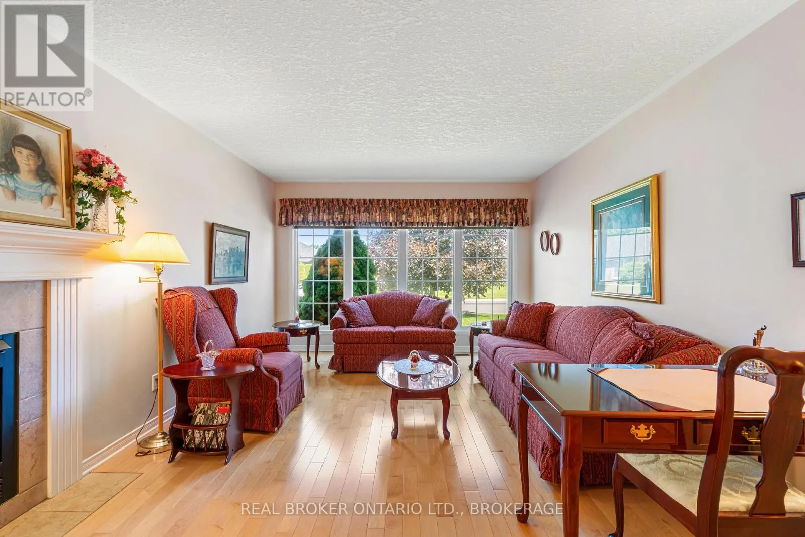 508 JO ANNE CRESCENT