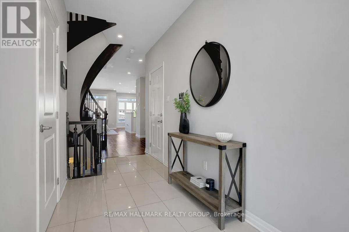 317 LYSANDER PLACE