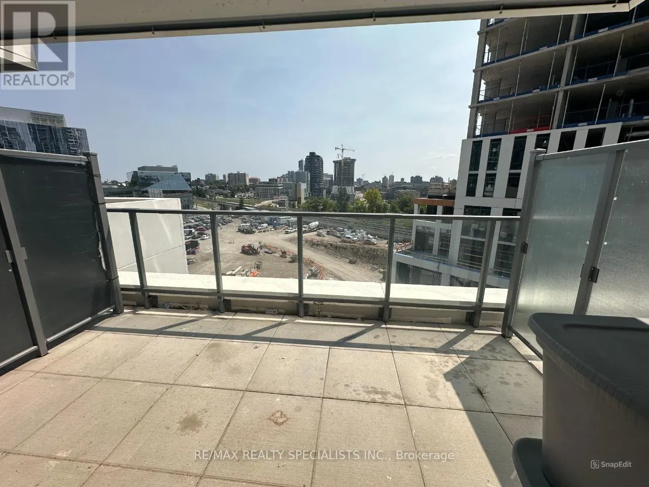 405 - 15 WELLINGTON STREET