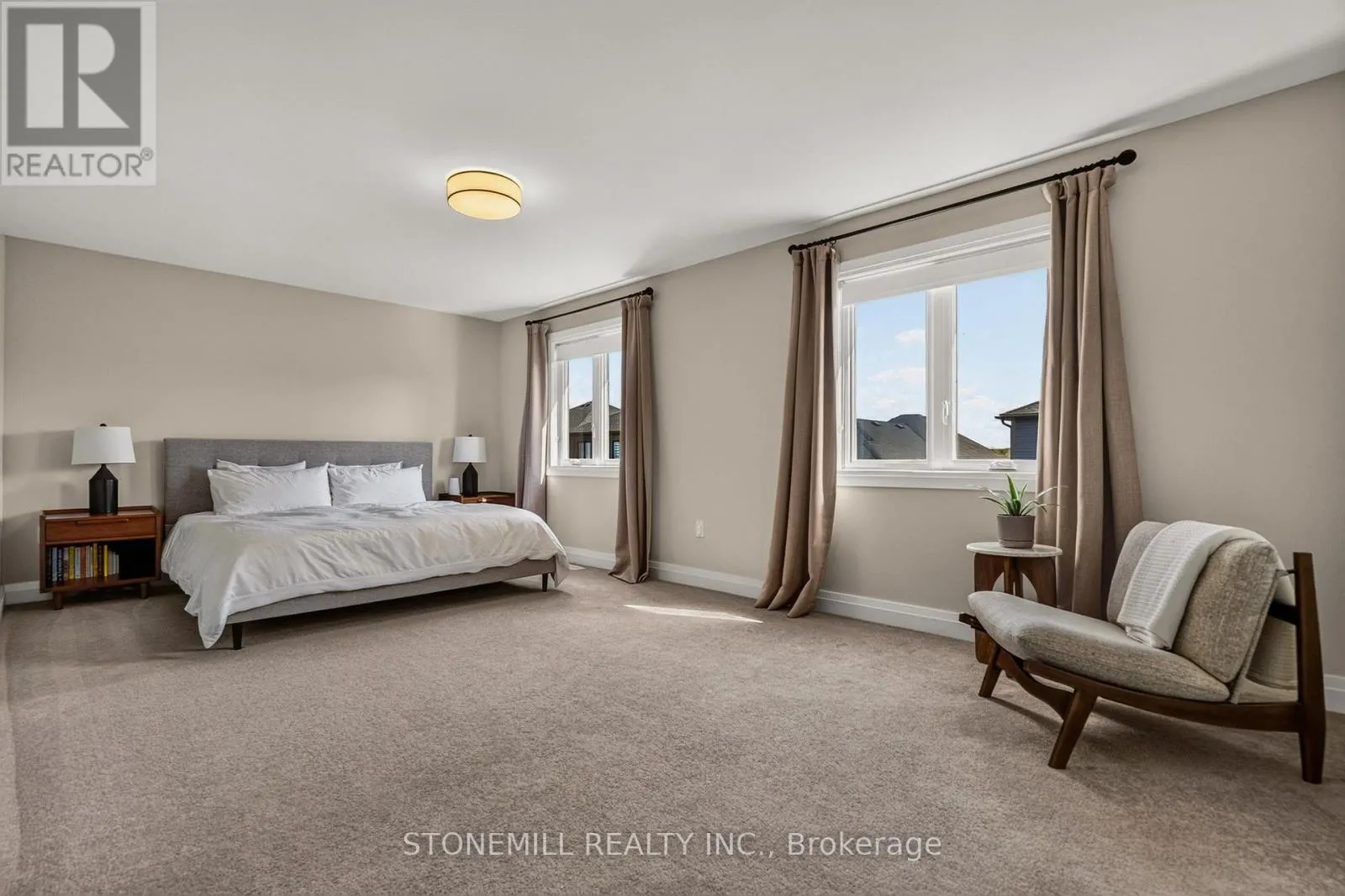 226 MIDLAND PLACE