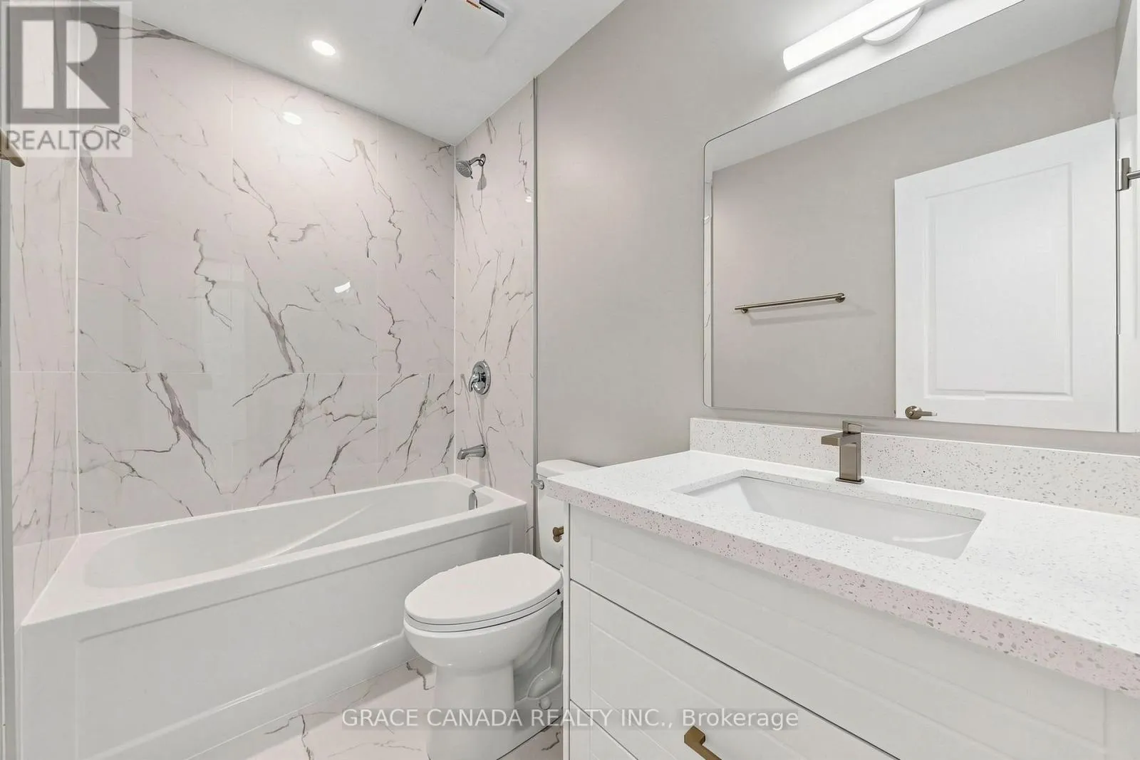 UNIT 8 - 71 SANFORD AVENUE S