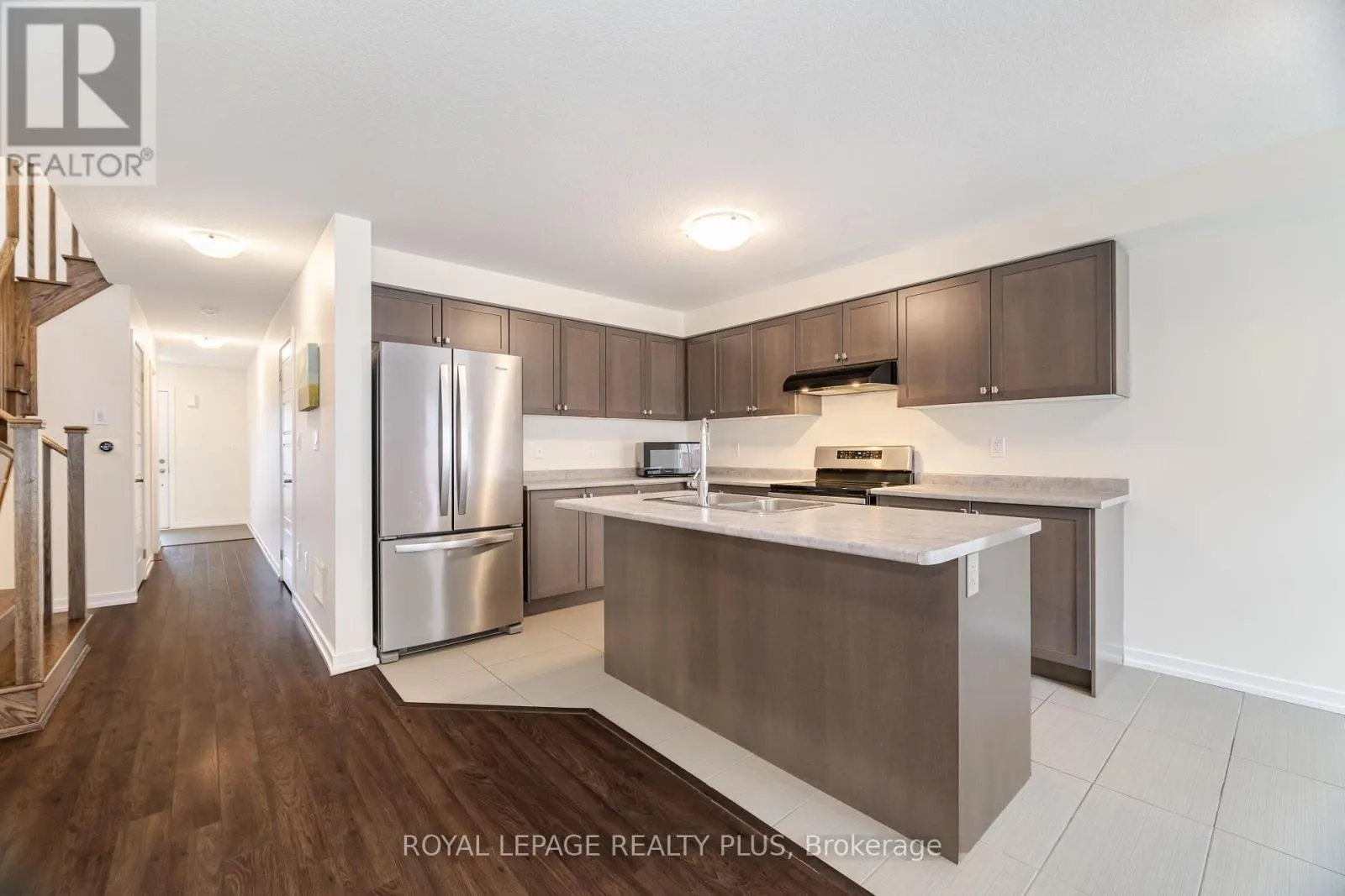 12 PAGEBROOK CRESCENT
