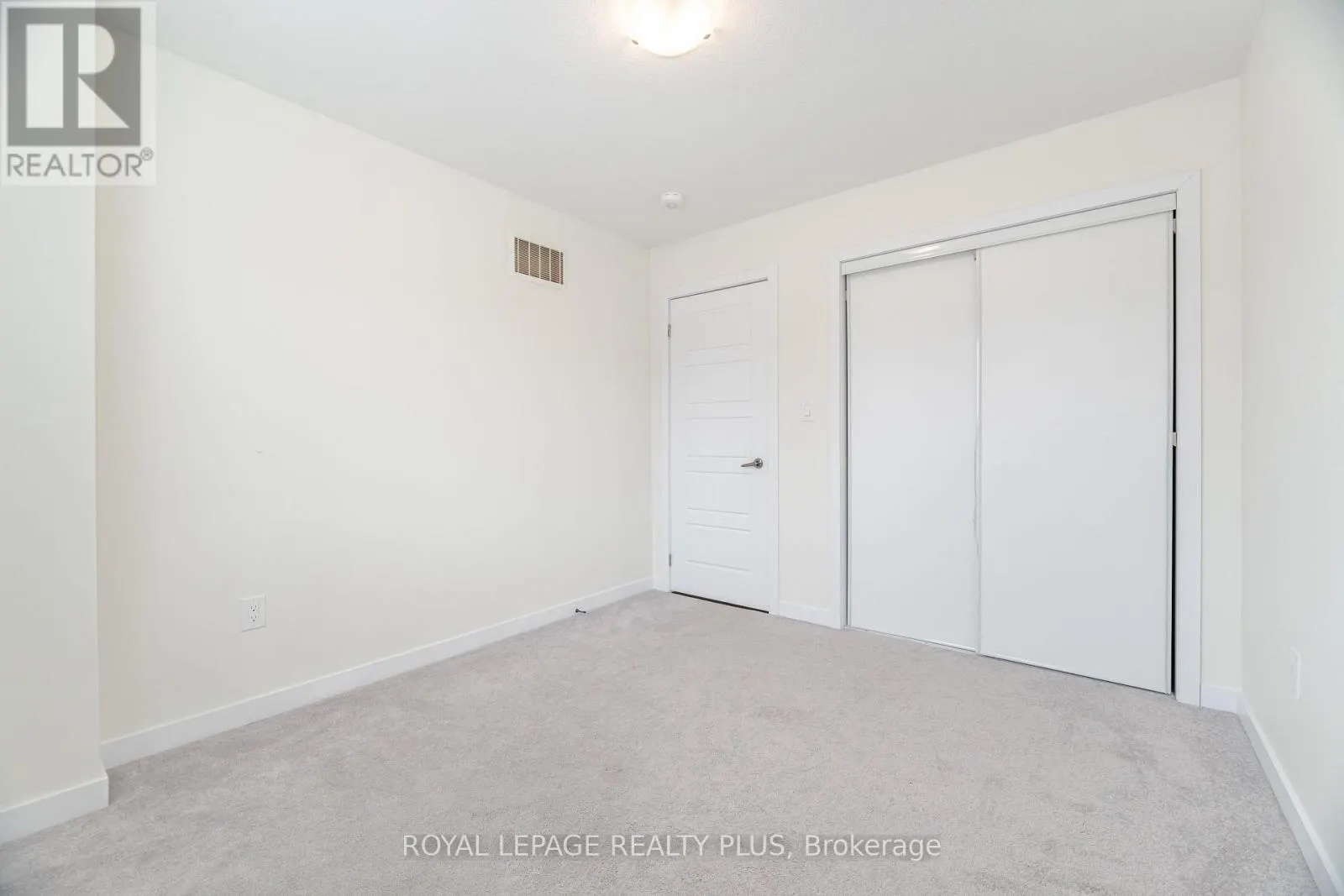 12 PAGEBROOK CRESCENT