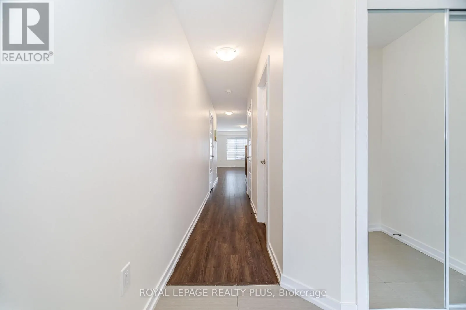 12 PAGEBROOK CRESCENT