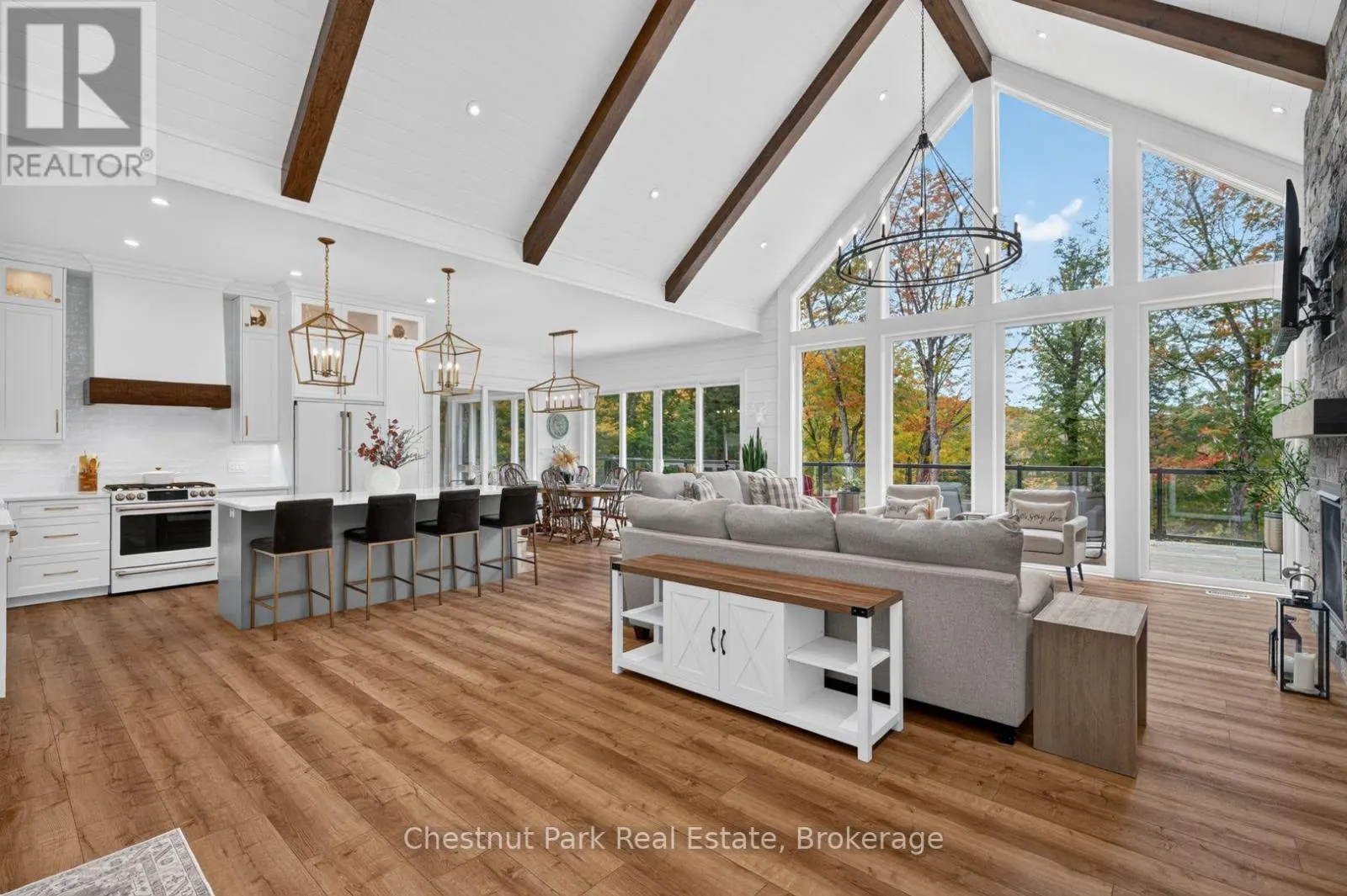 1204 CHARLIE THOMPSON ROAD