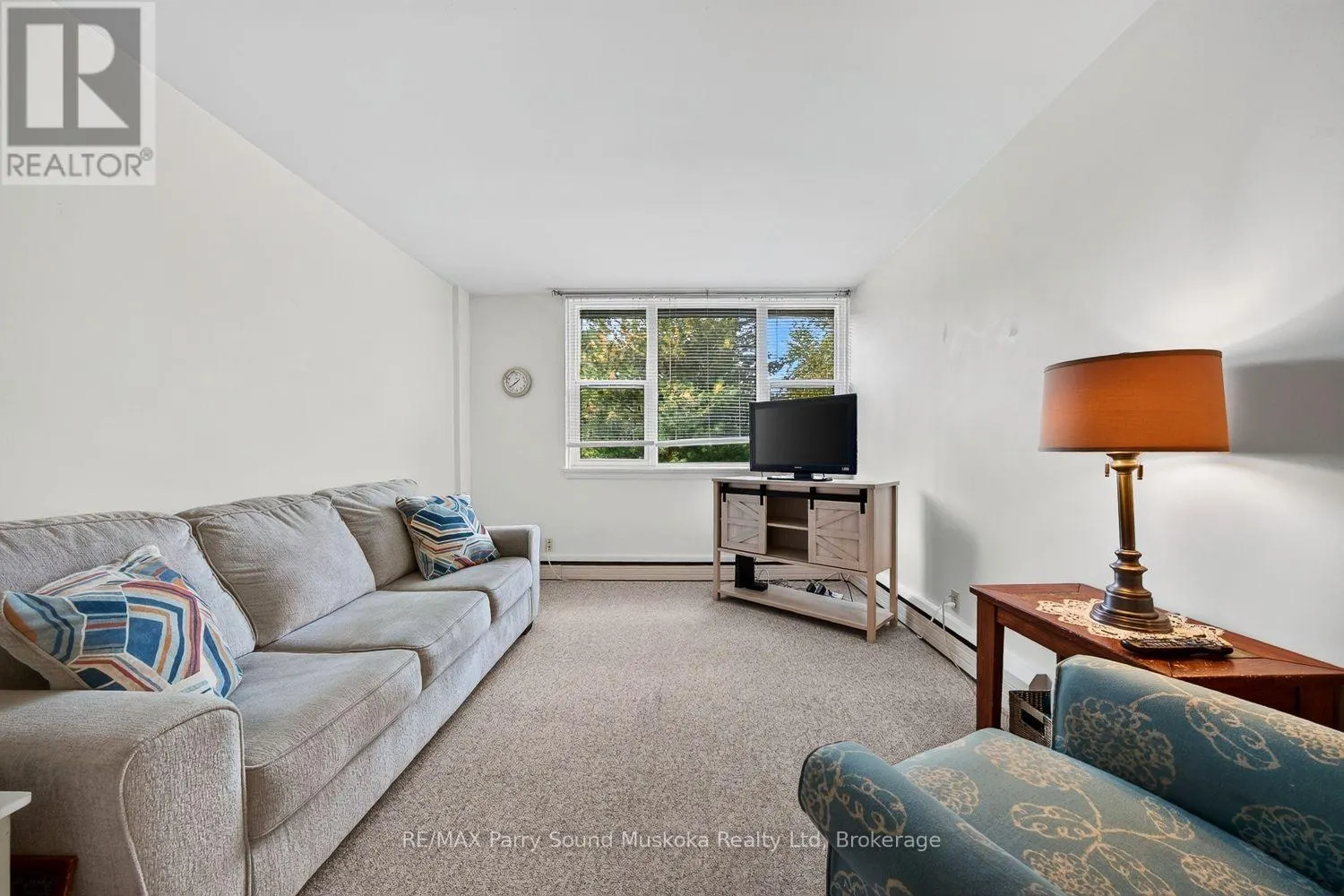 5 - 118 ISABELLA STREET #5