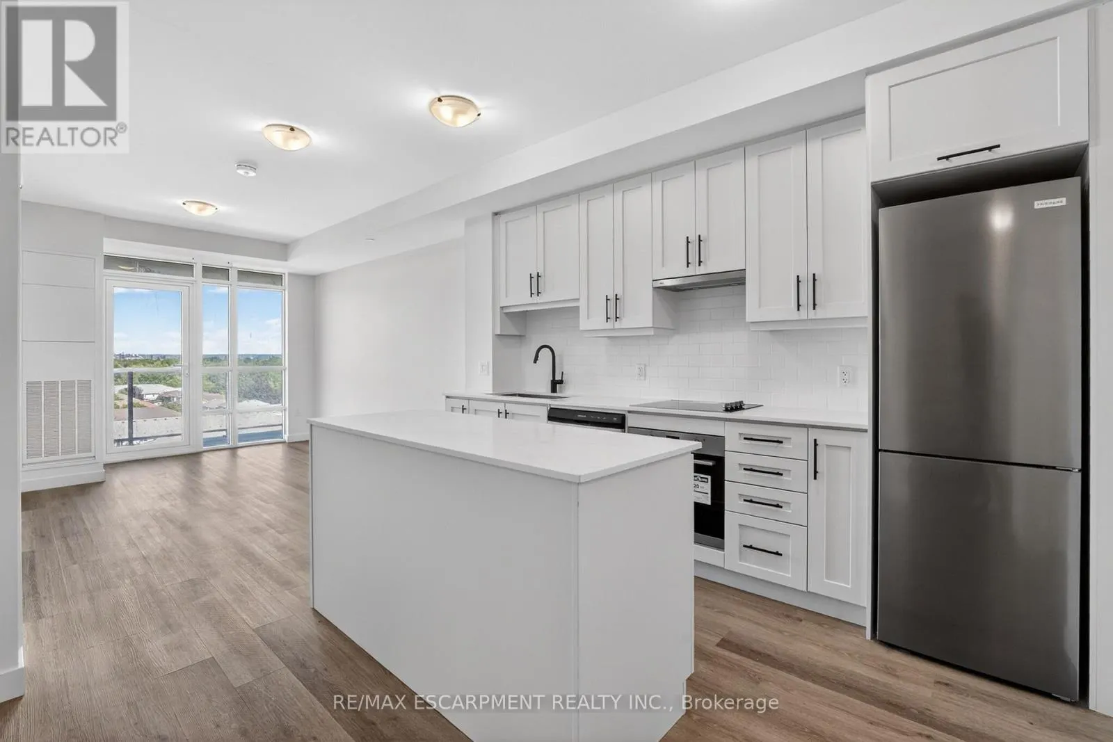 703 - 461 GREEN ROAD