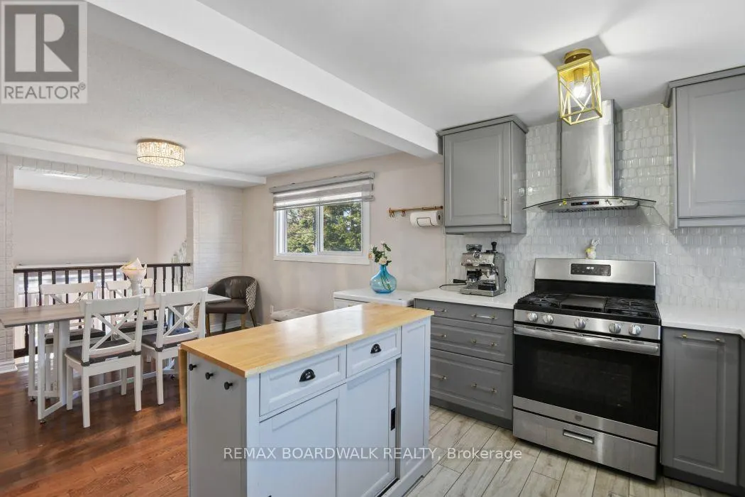 17 - 2296 ORIENT PARK DRIVE