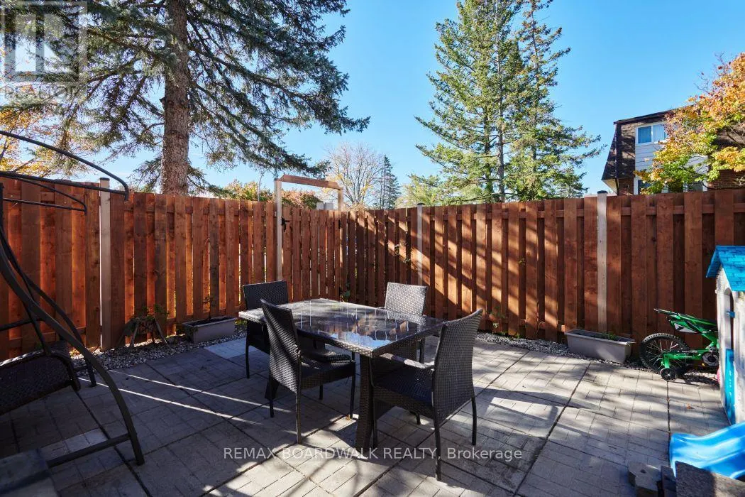 17 - 2296 ORIENT PARK DRIVE