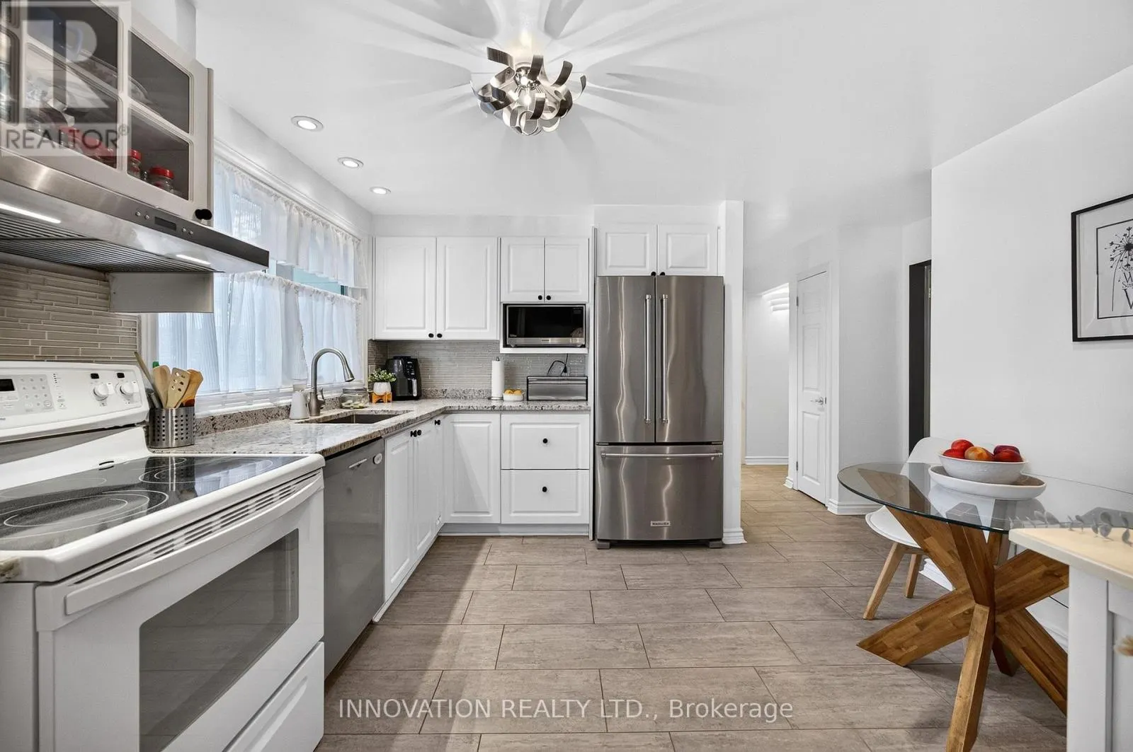 11 WELKIN CRESCENT