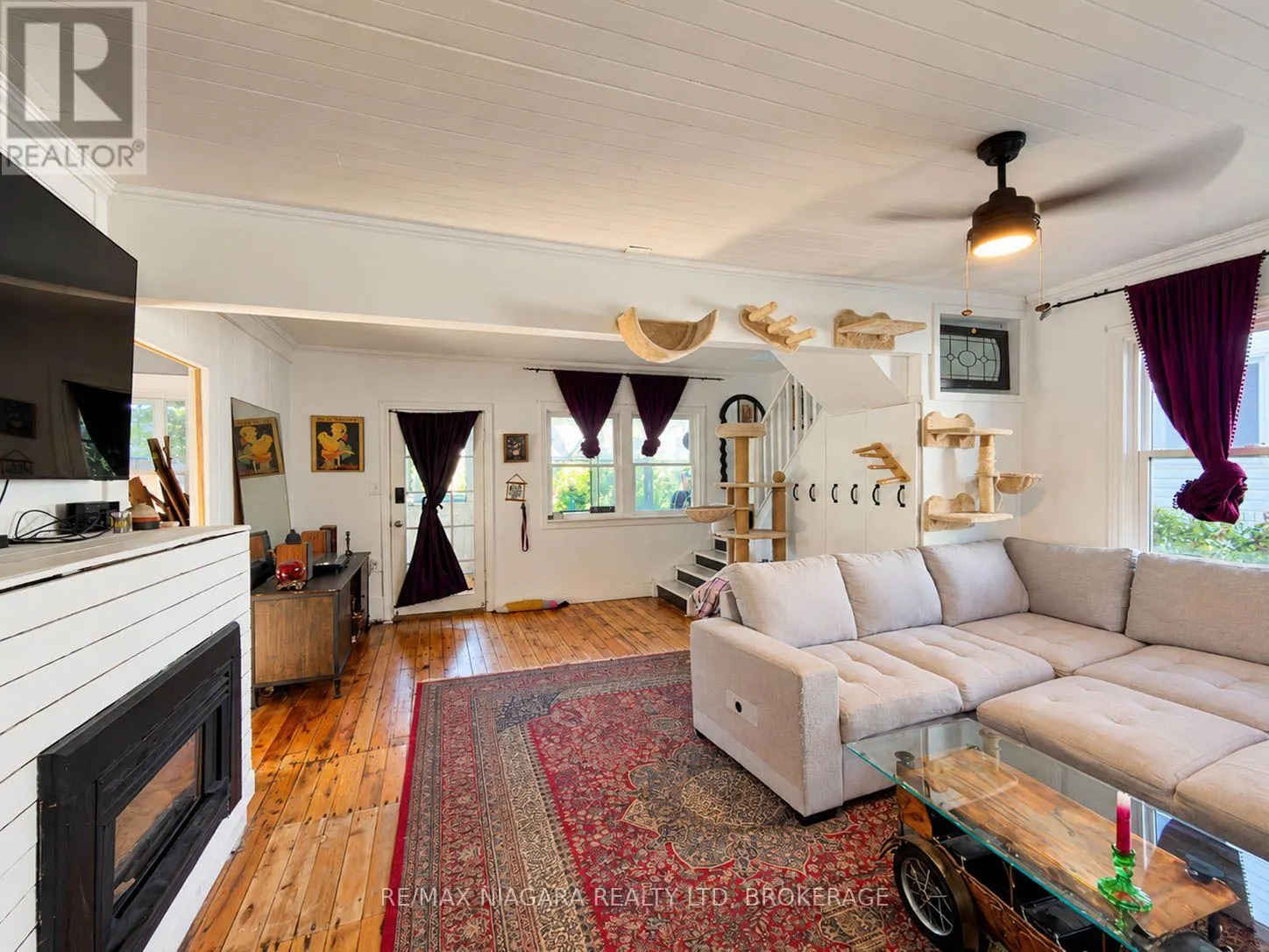 118 LINCOLN ROAD E