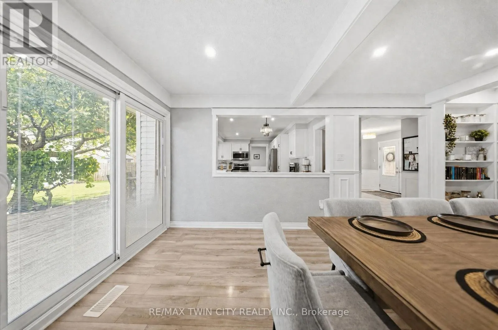 25 CEDARLAND DRIVE