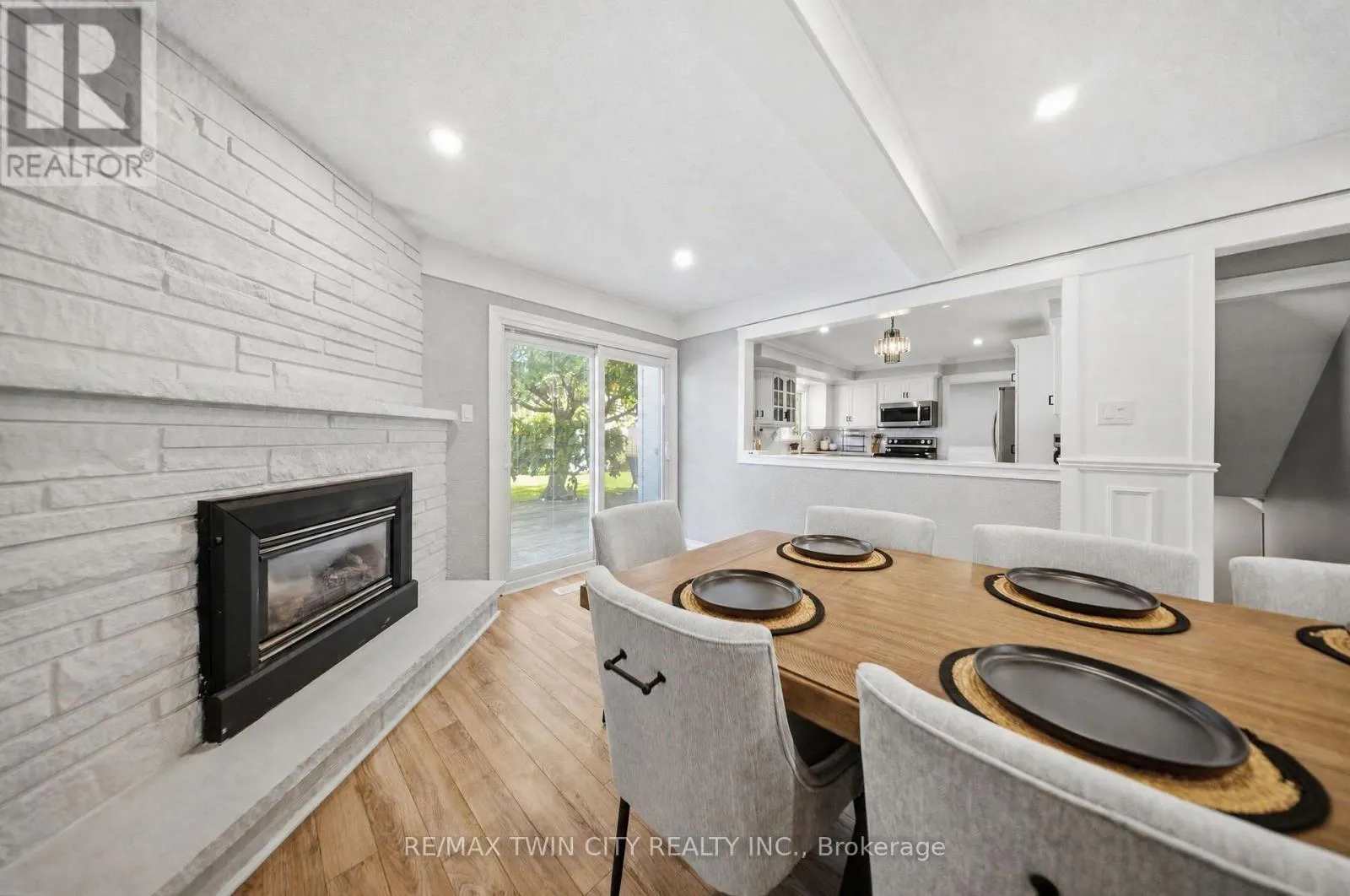 25 CEDARLAND DRIVE