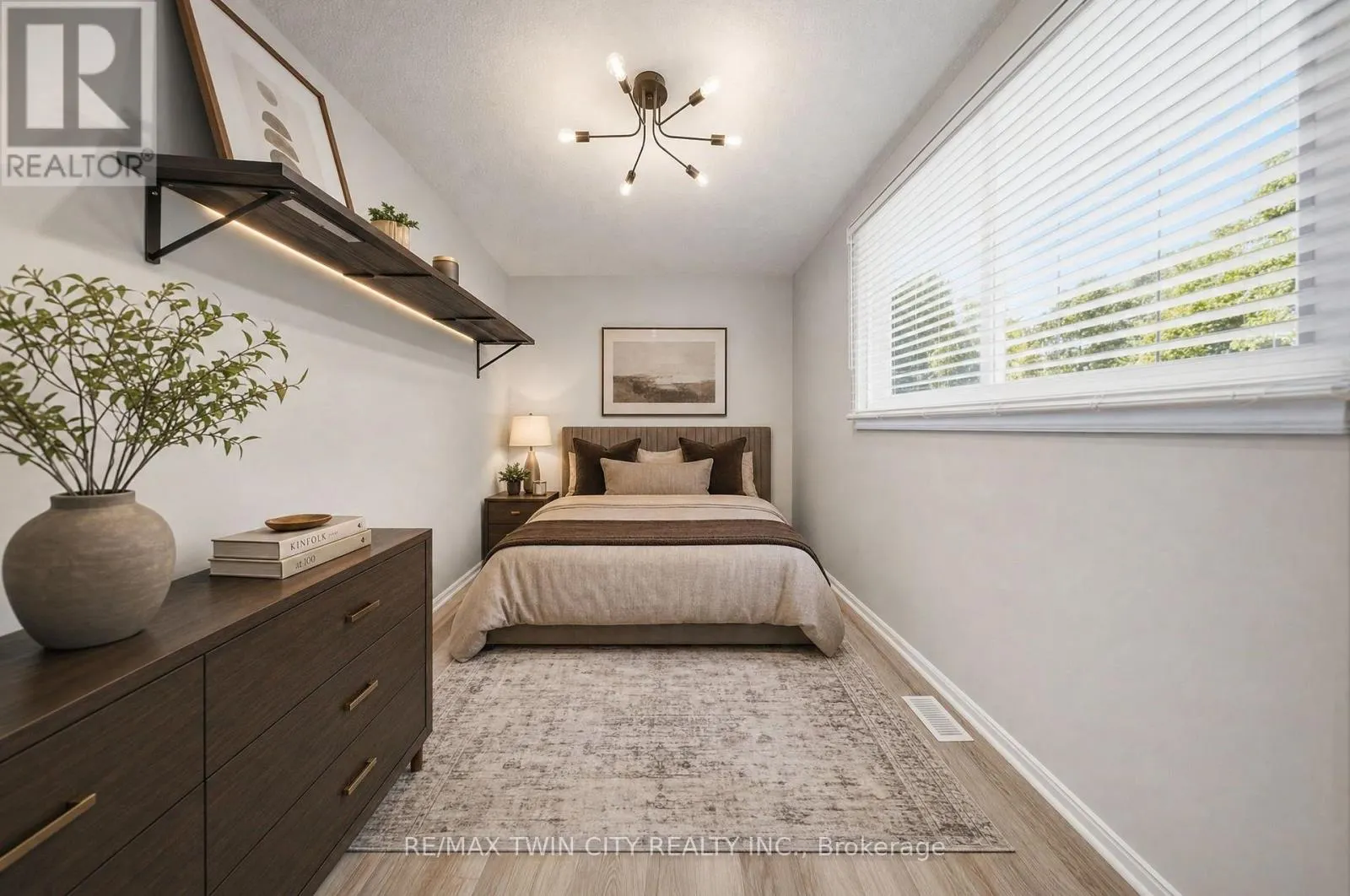 25 CEDARLAND DRIVE