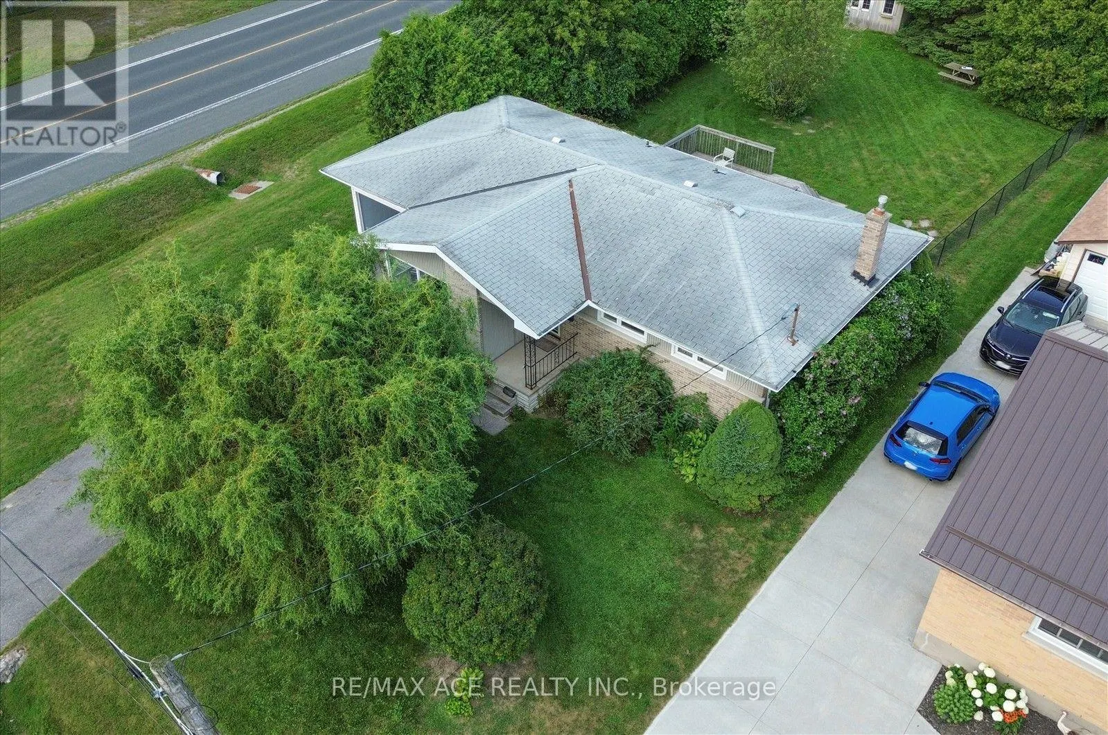 18 HENEAGE STREET