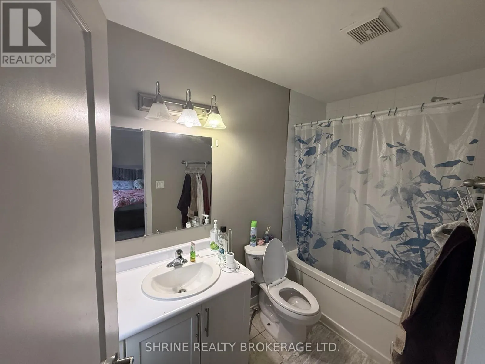 6A - 439 ATHLONE AVENUE #6A