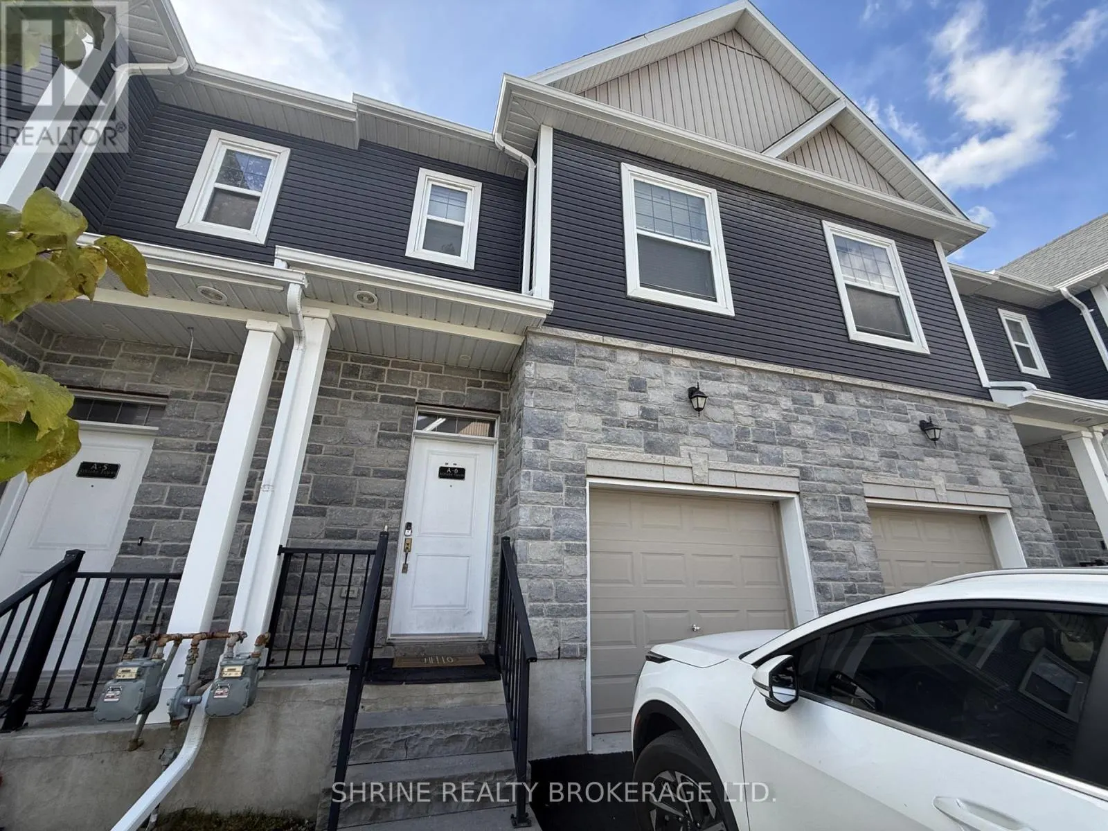 6A - 439 ATHLONE AVENUE #6A