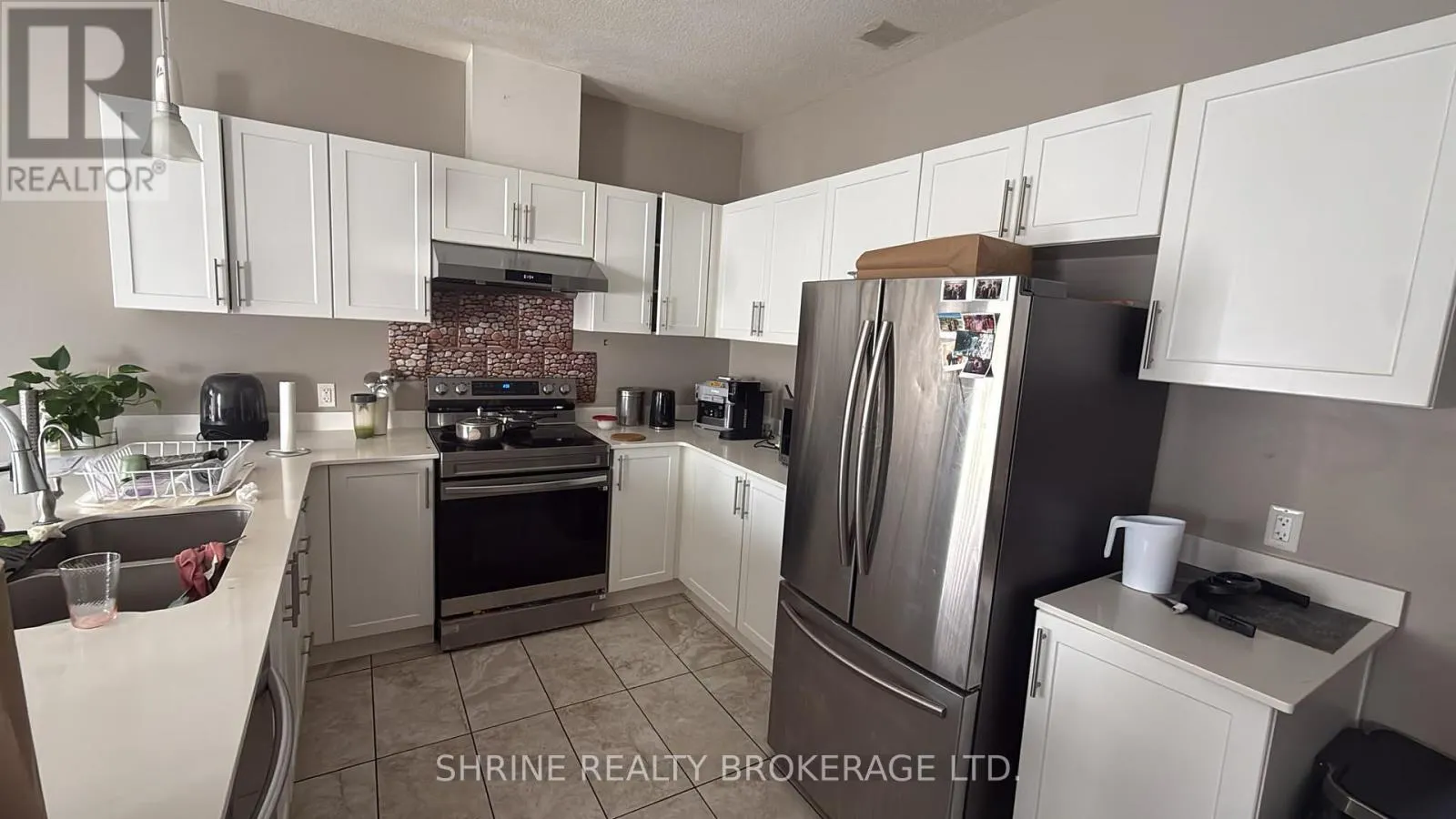 6A - 439 ATHLONE AVENUE #6A