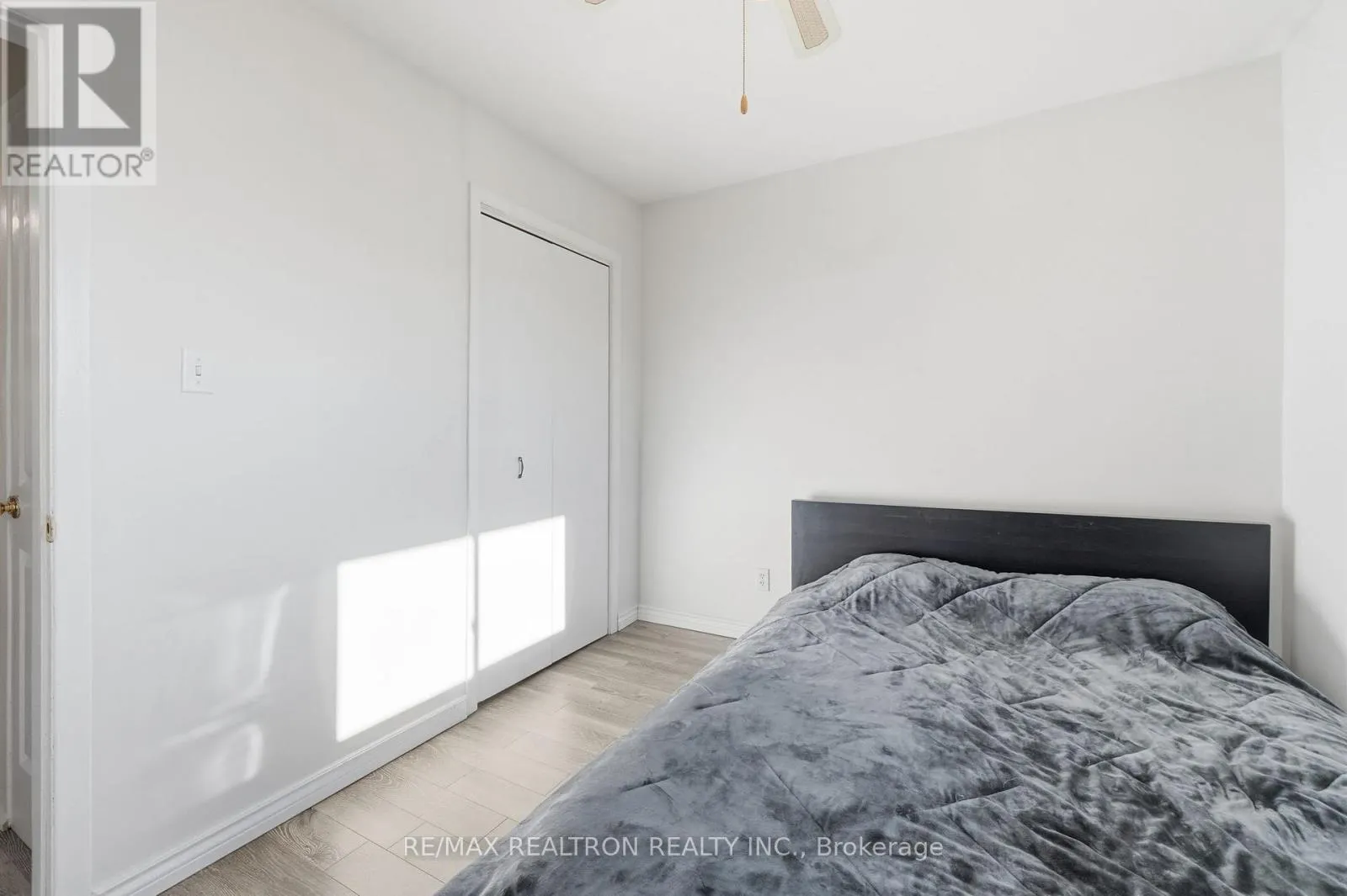 65 MCILWRAITH CRESCENT