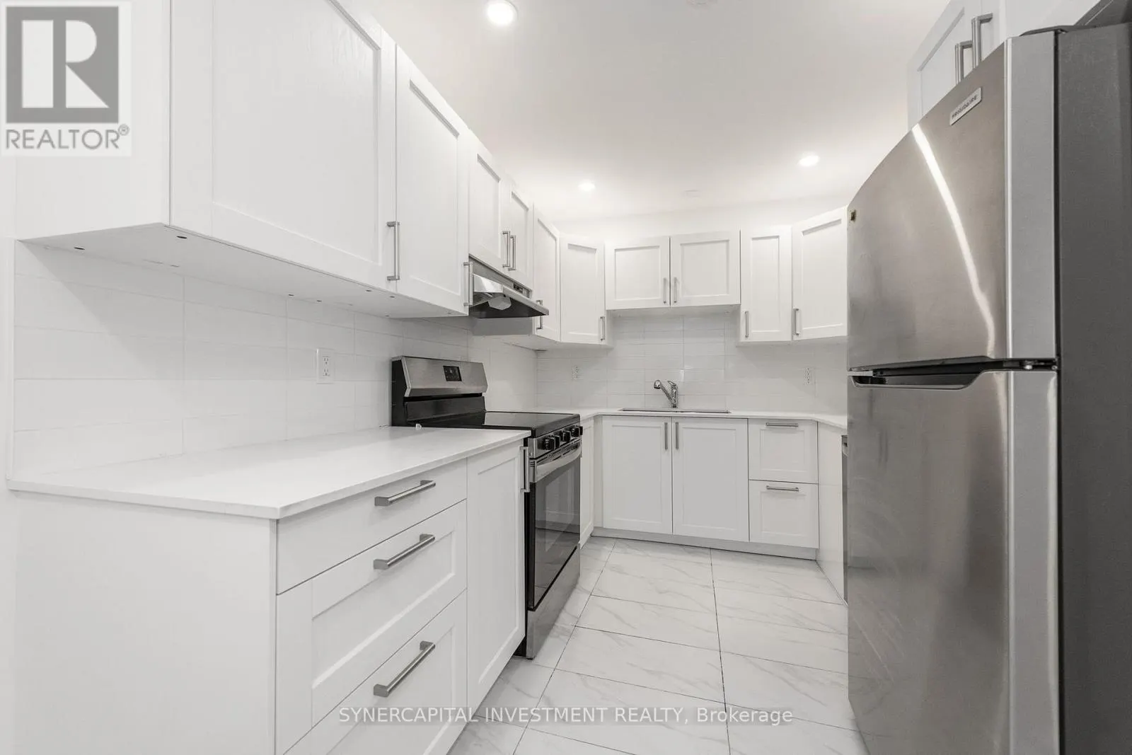 50 TYBALT CRESCENT