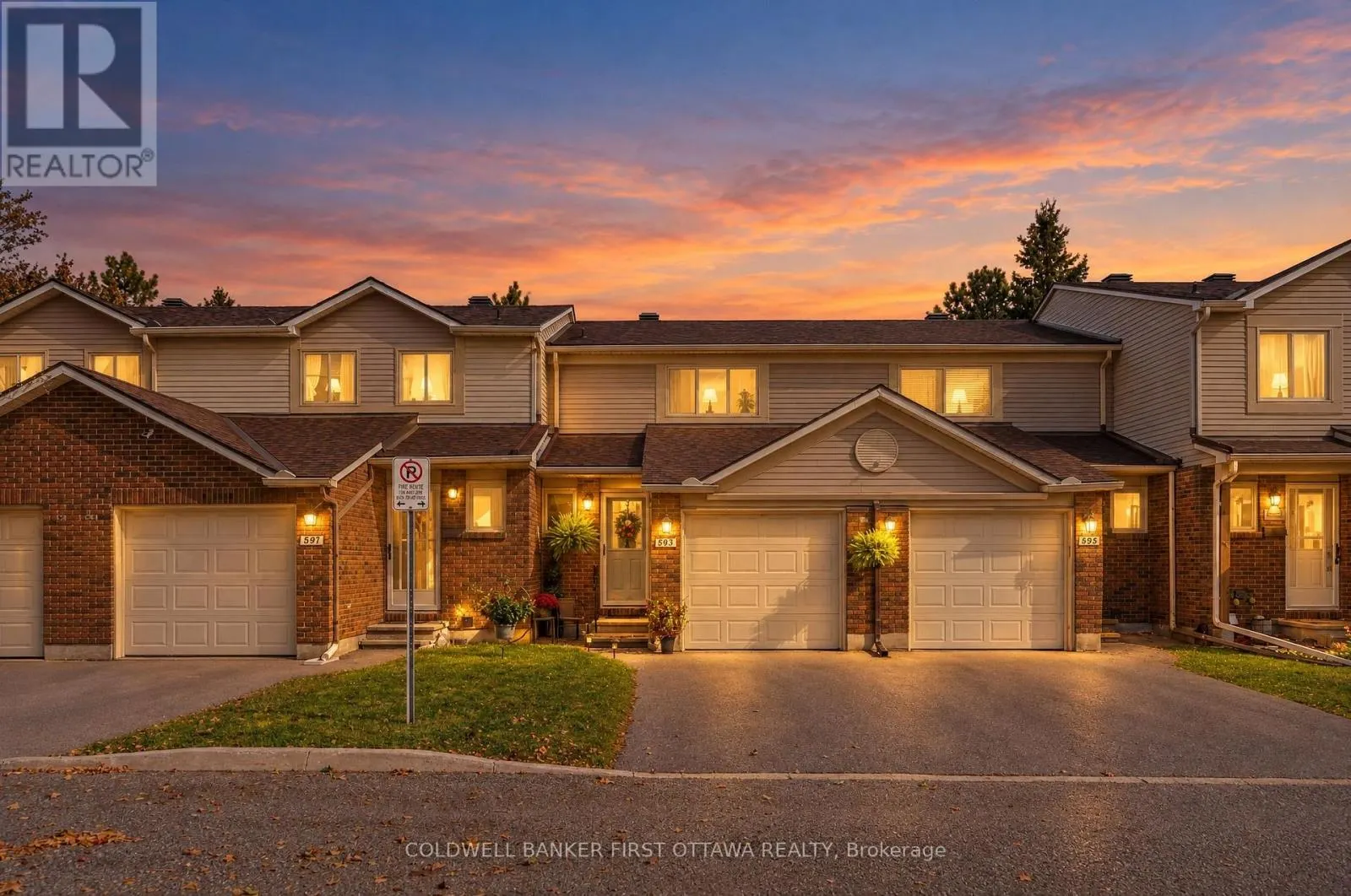 593 CANOTIA PLACE