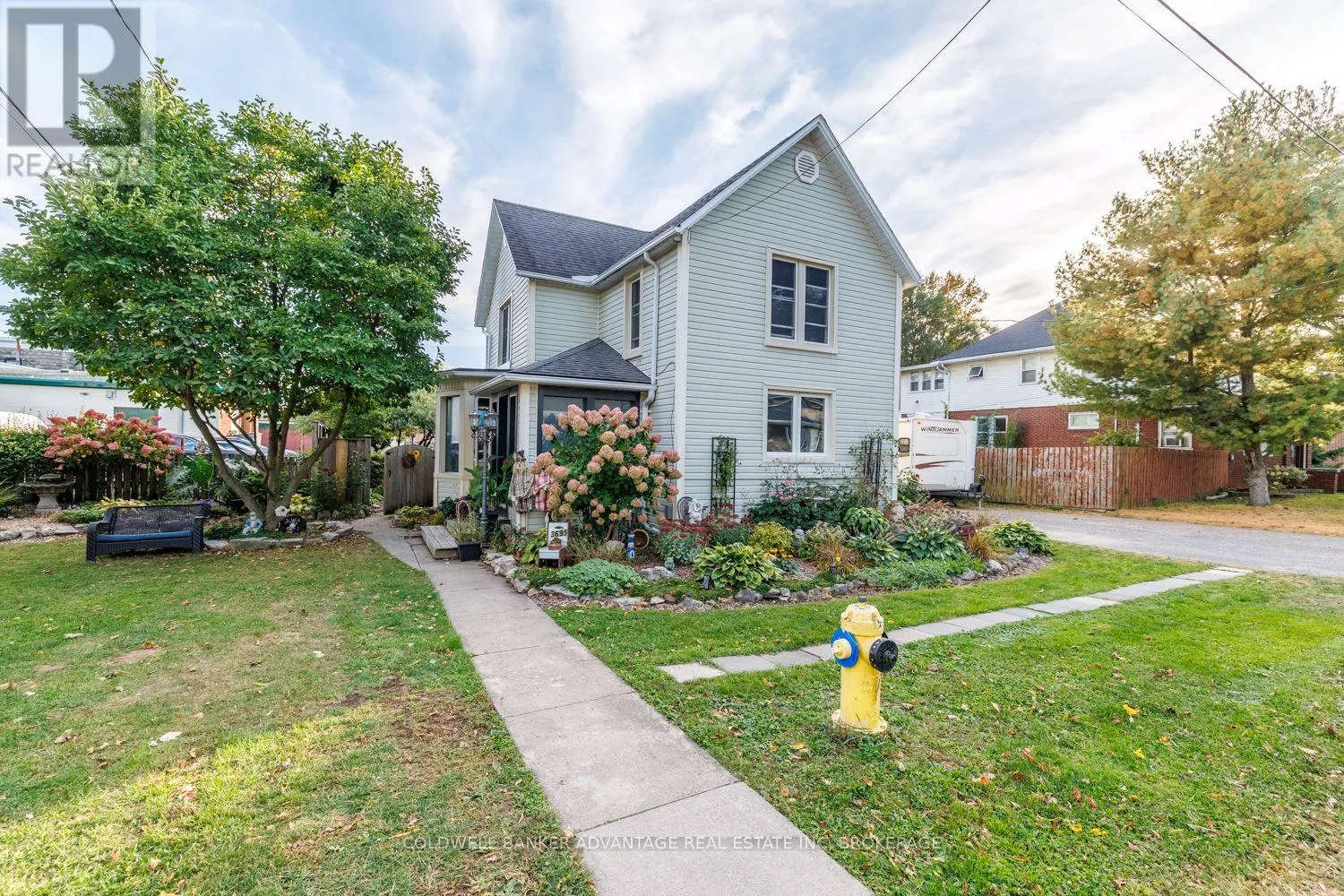 3695 HERSHEY STREET
