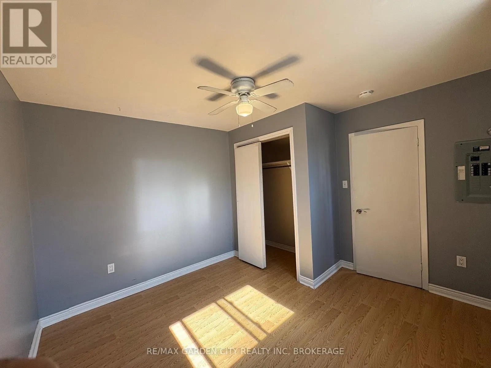 6 - 1419 PELHAM STREET #6