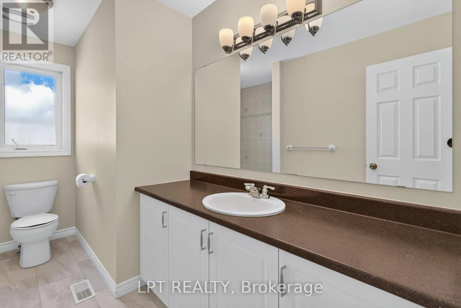 2632 WATERMUSIC BAY CRESCENT