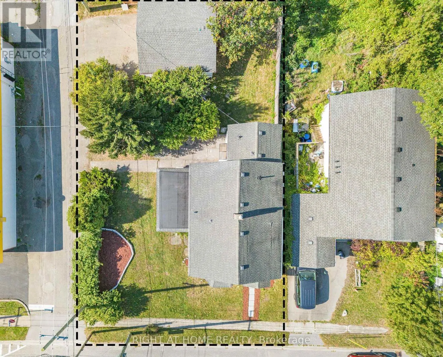 144 WATERLOO STREET