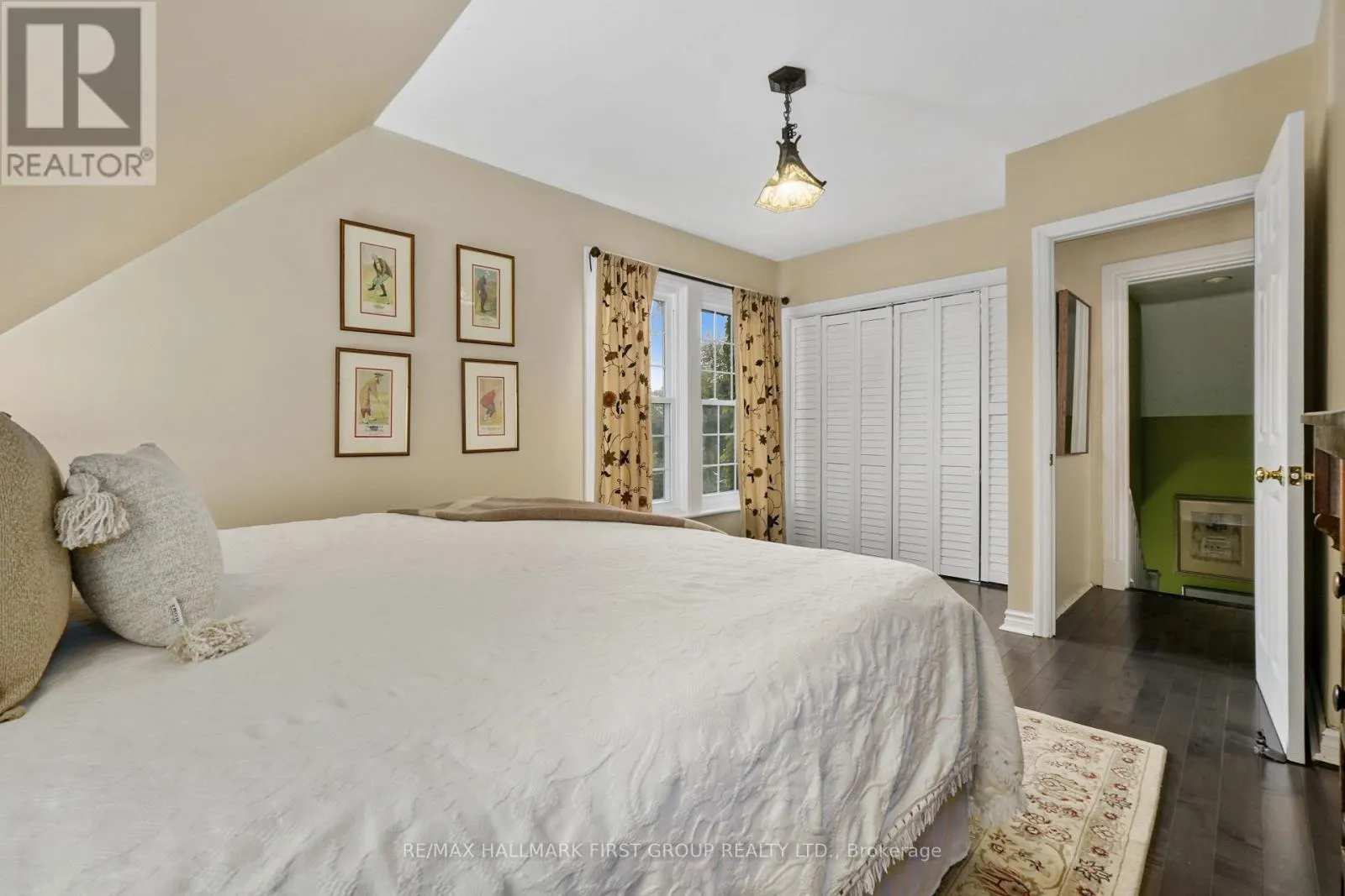44 JAMES STREET W