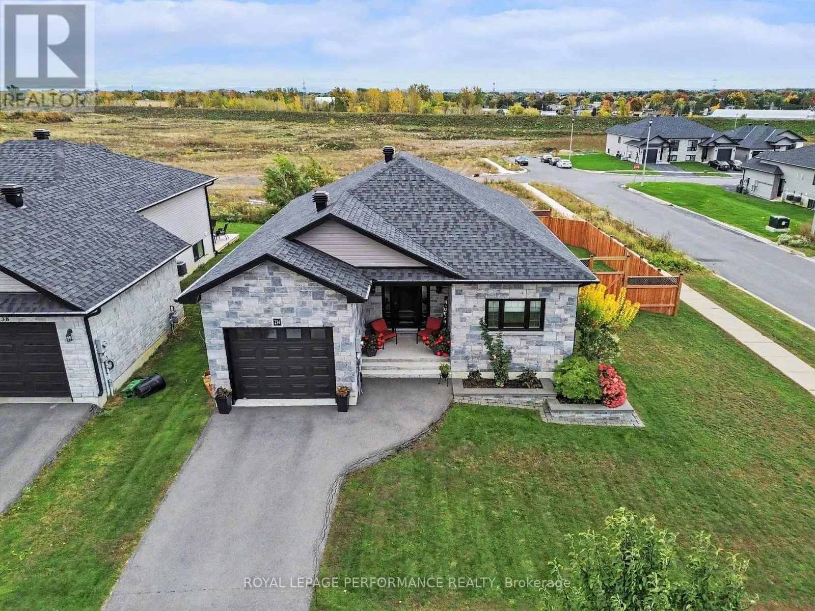 234 BELLWOOD DRIVE