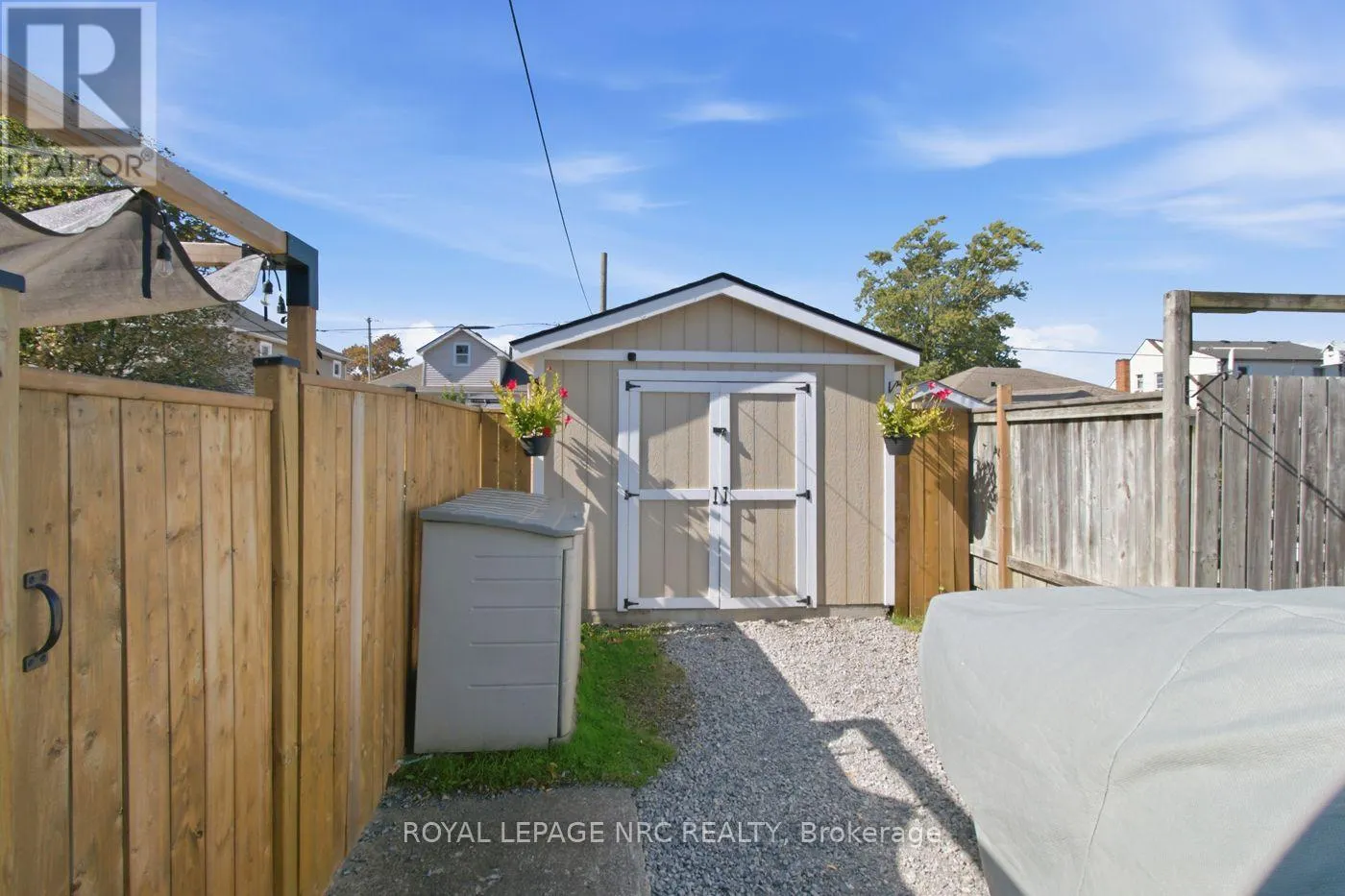 113 LYONS AVENUE