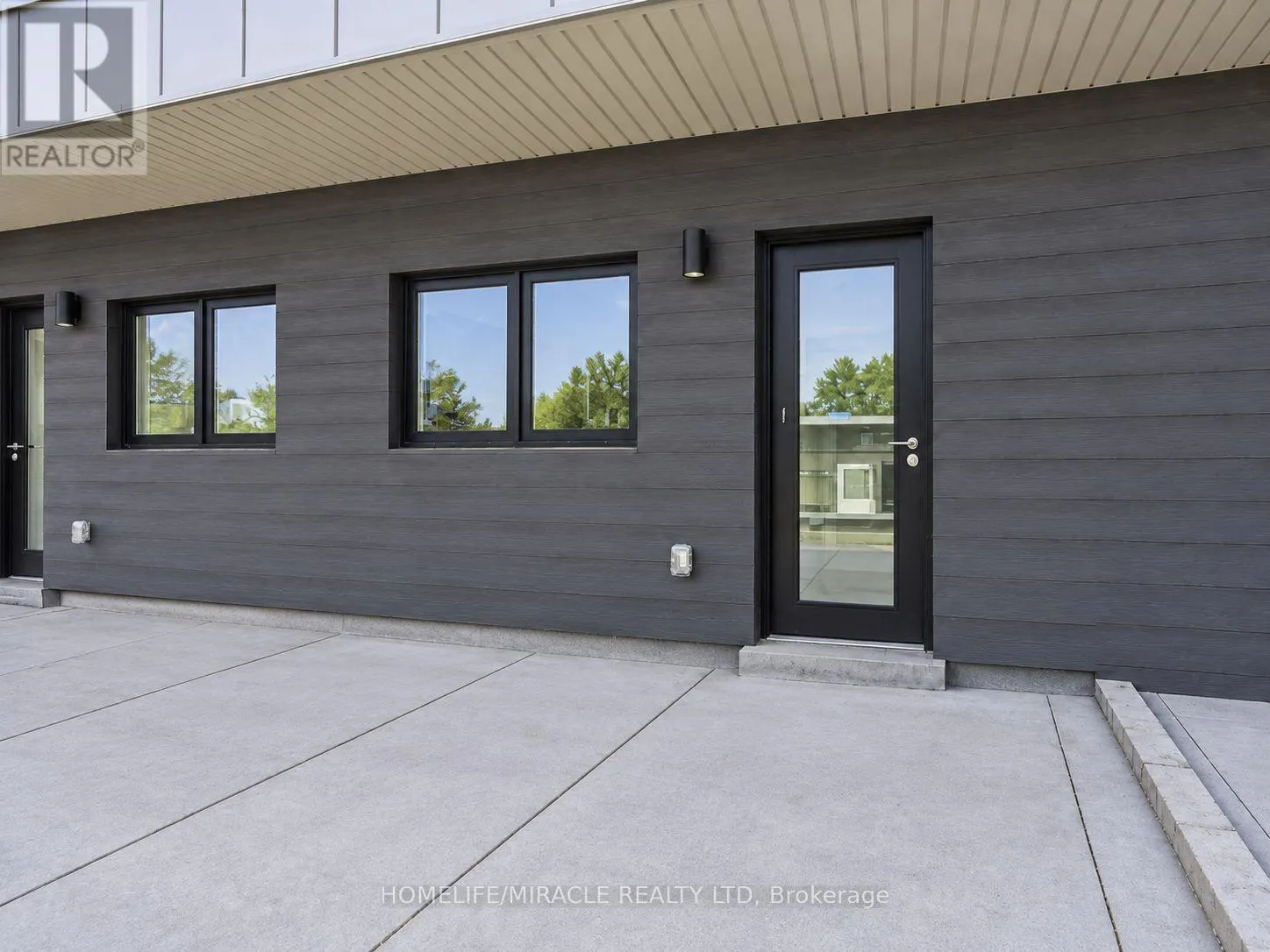 #311 - 6638 MCLEOD ROAD