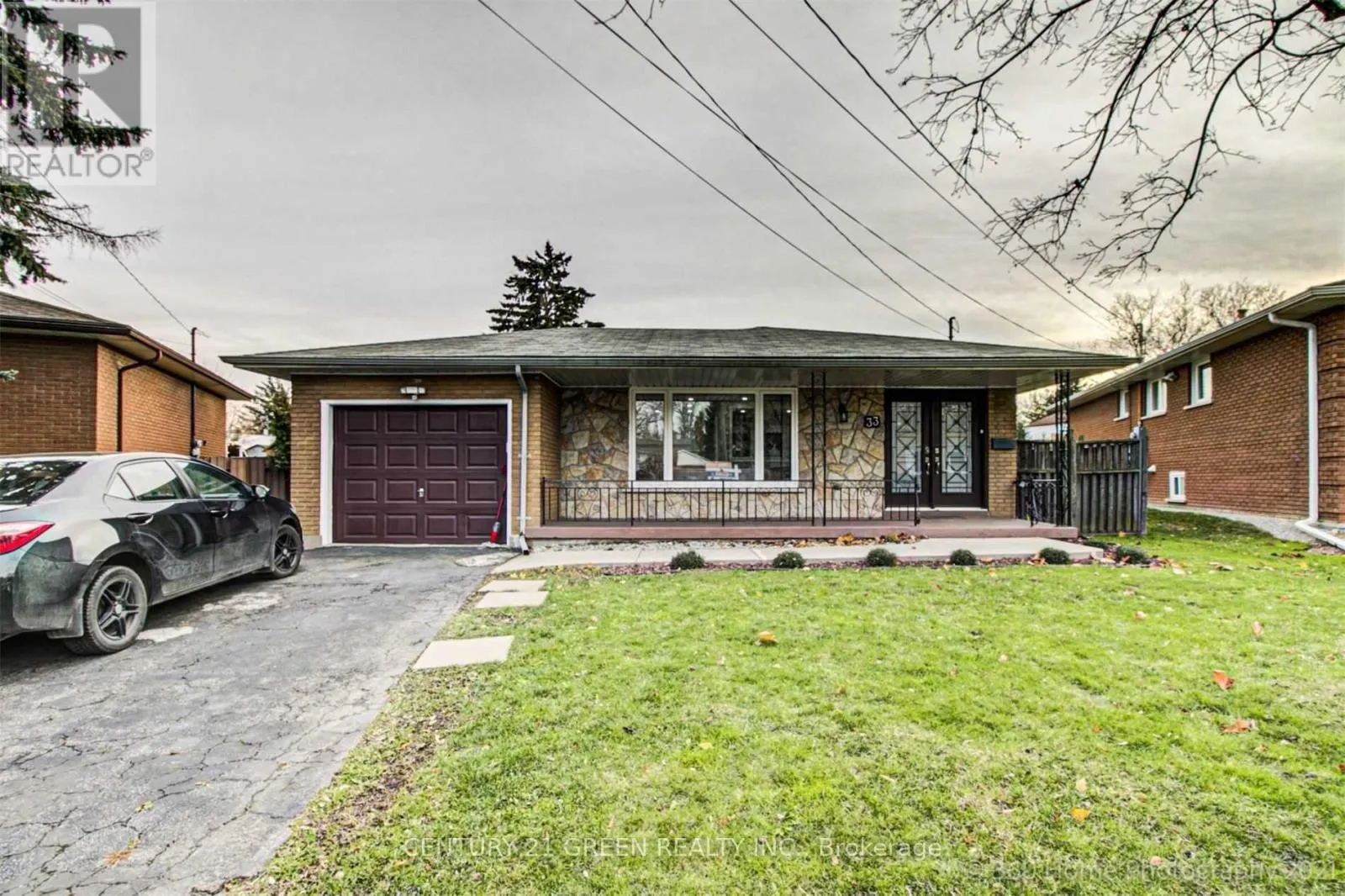 MAIN - 33 GARVEY CRESCENT