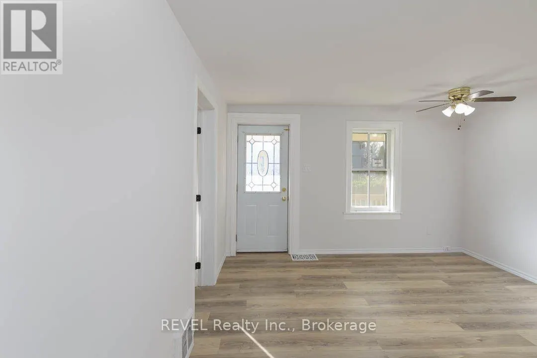 389 GLENDALE AVENUE