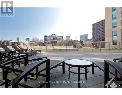804A - 234 RIDEAU STREET S