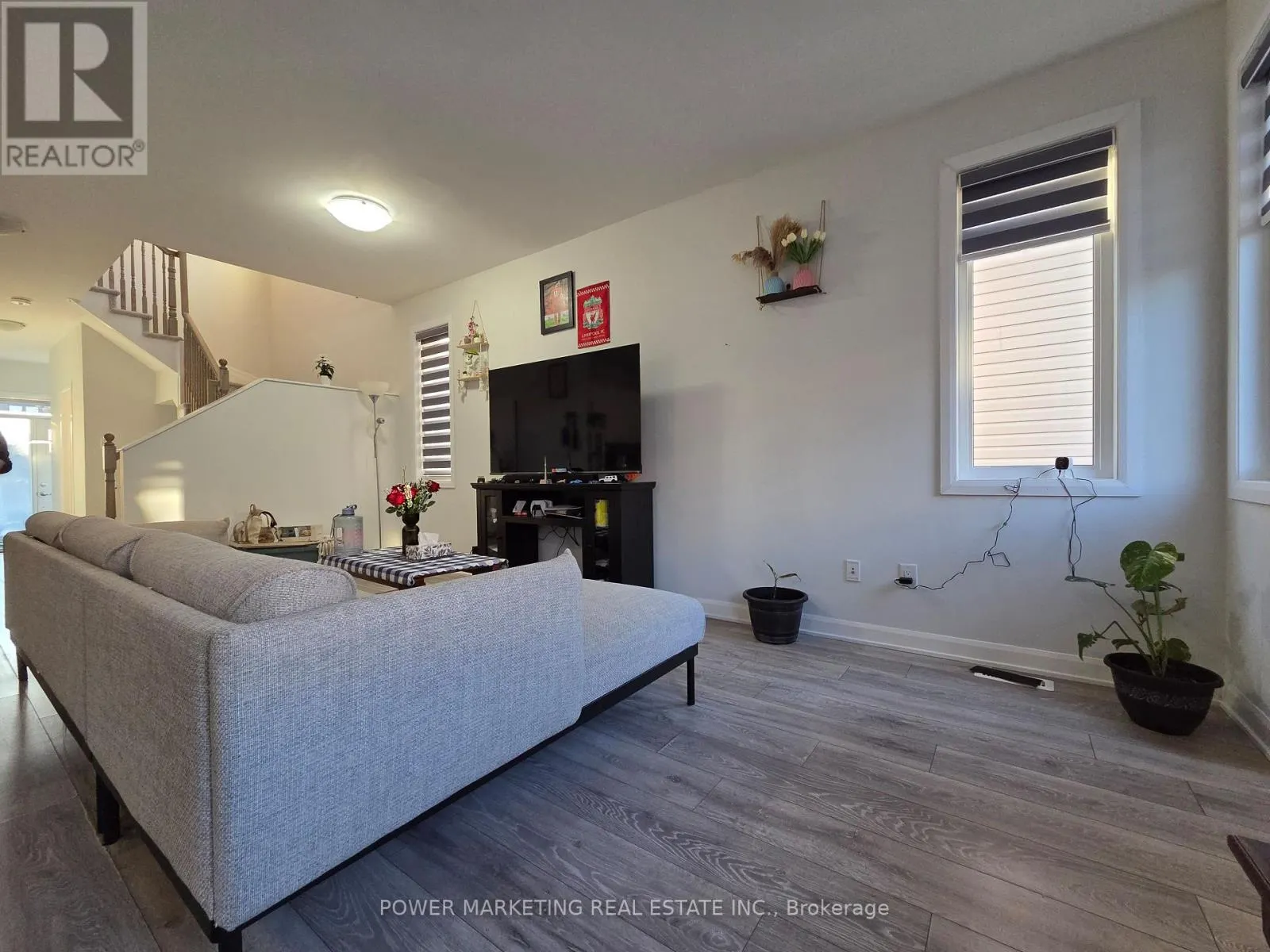 571 LILITH STREET