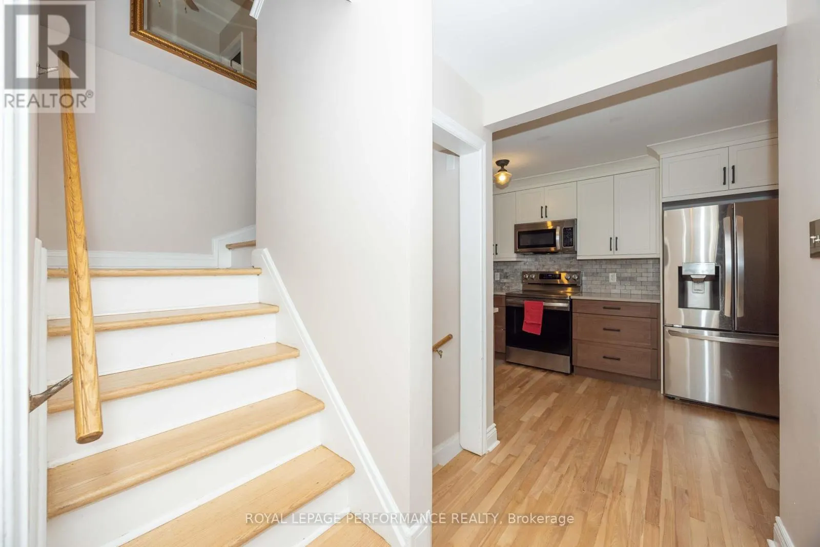 340 ST-DENIS STREET