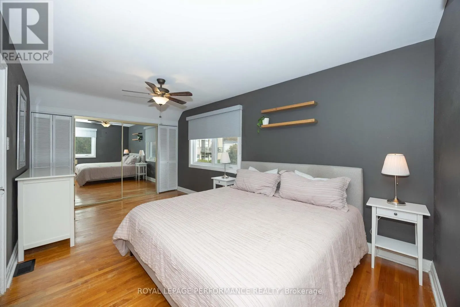 340 ST-DENIS STREET