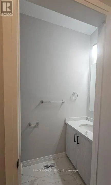 4 - 264 BLAIR ROAD