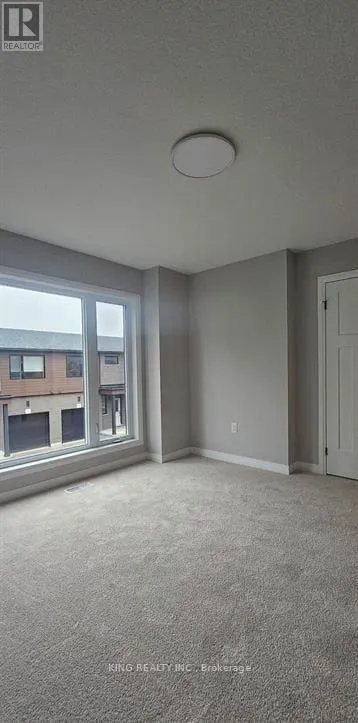 4 - 264 BLAIR ROAD