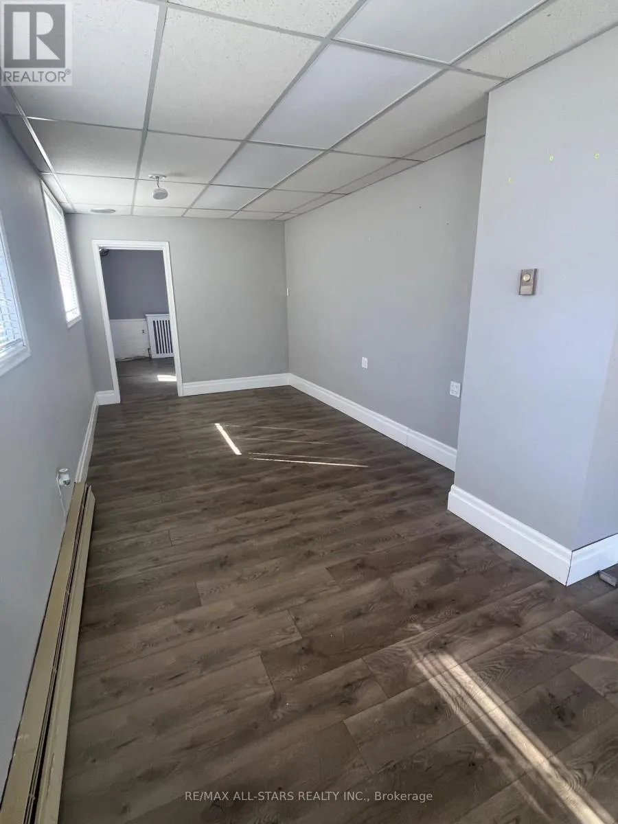 UNIT 1 - 57 WILLIAM STREET N #Unit 1