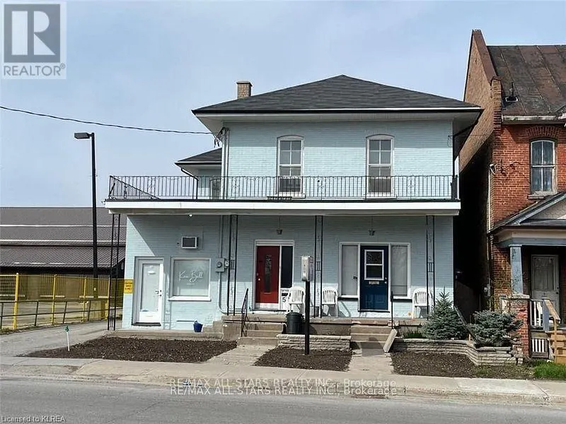 UNIT 1 - 57 WILLIAM STREET N #Unit 1