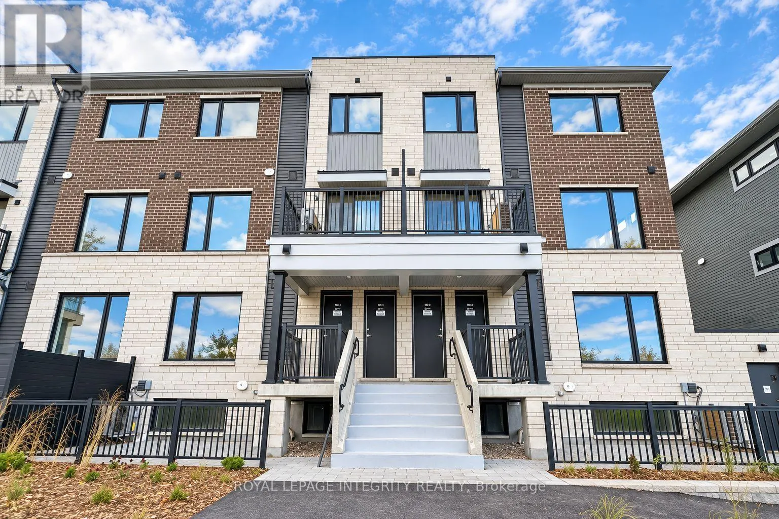 22 - 1001 GLENROY GILBERT DRIVE