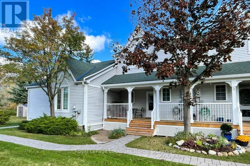 2 - 83 VICTORIA STREET #2