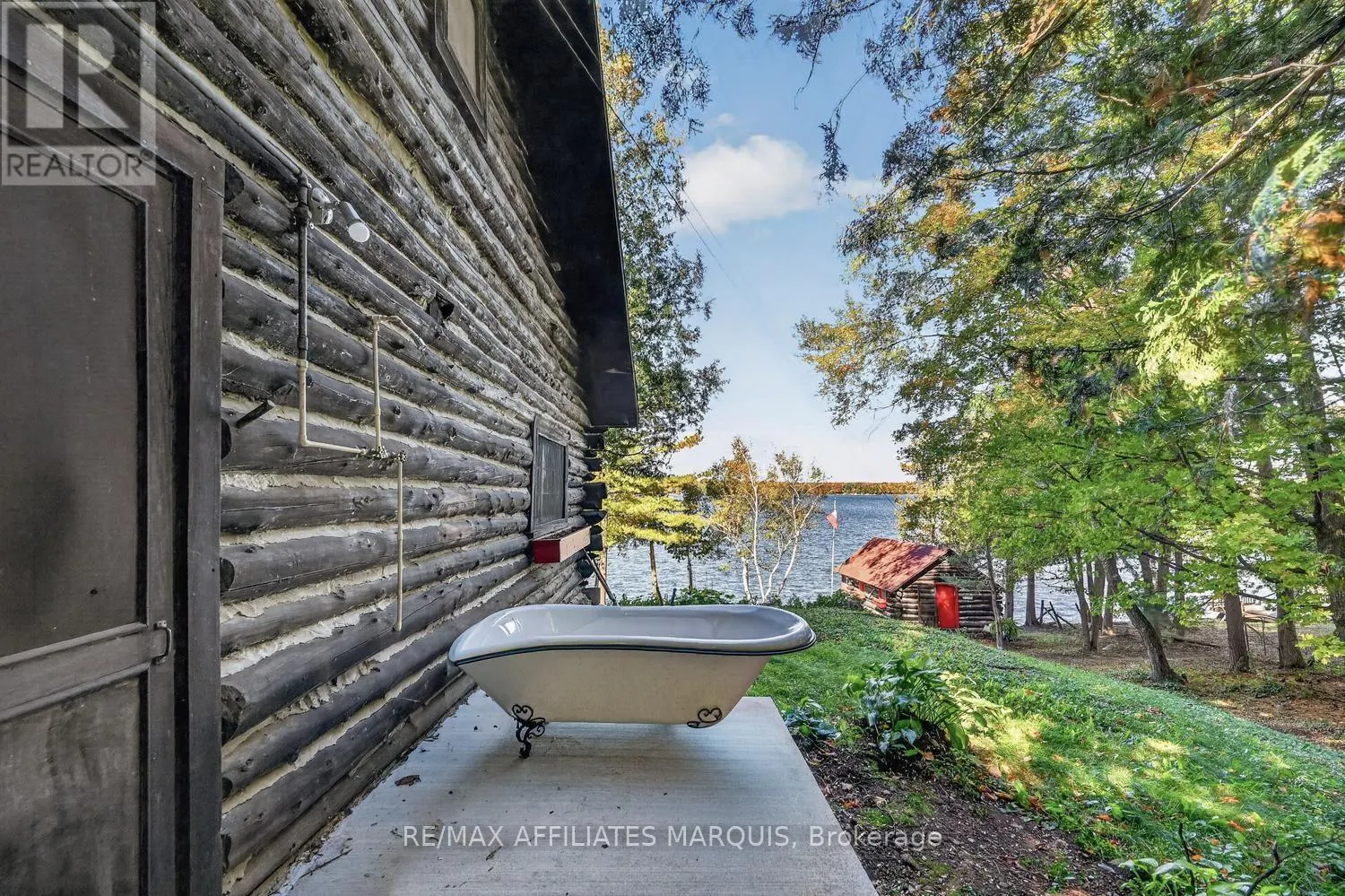 124 MCLAREN LANE