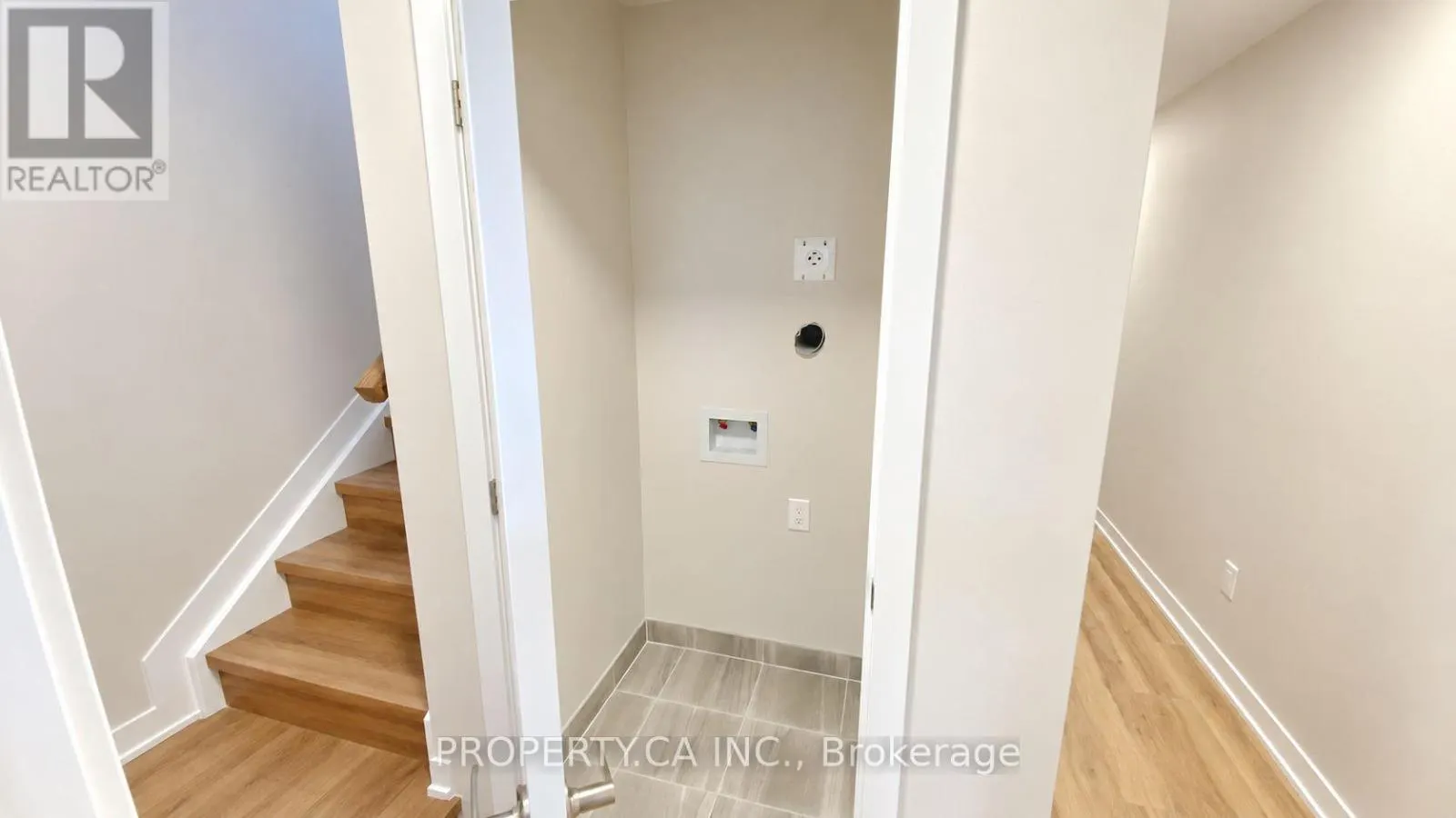 1489 CERCEAU PRIVATE